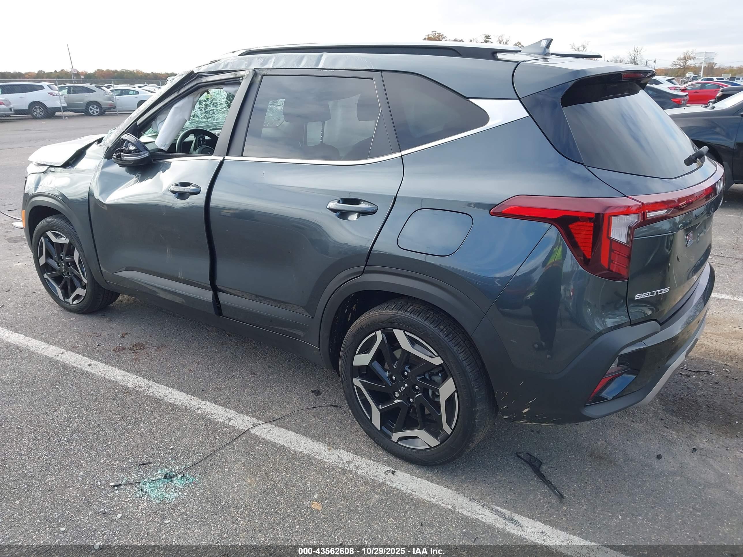 KIA SELTOS image 3