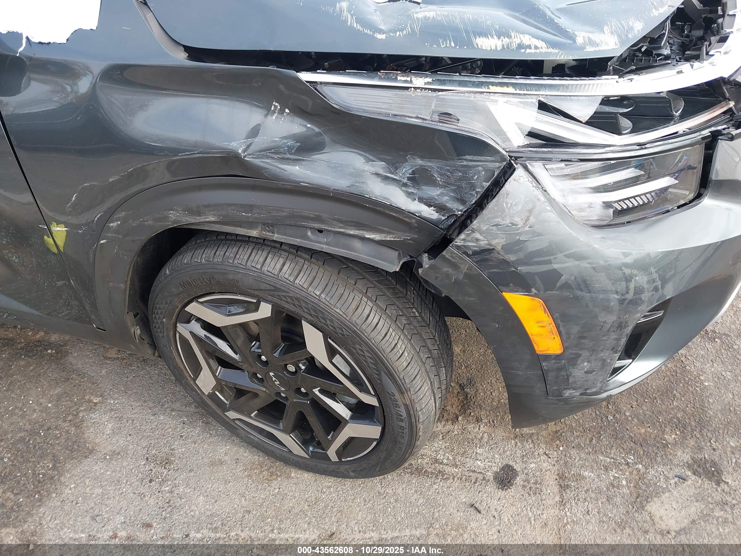 KIA SELTOS image 6