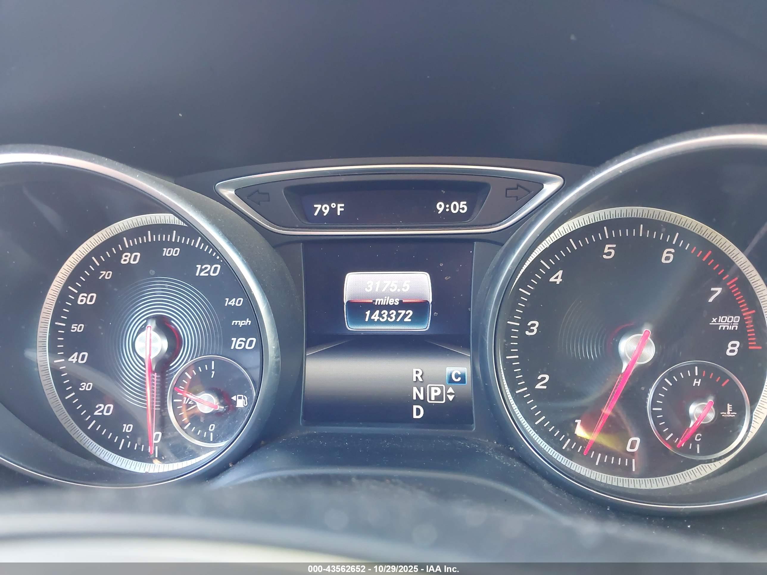 MERCEDES-BENZ CLA image 7