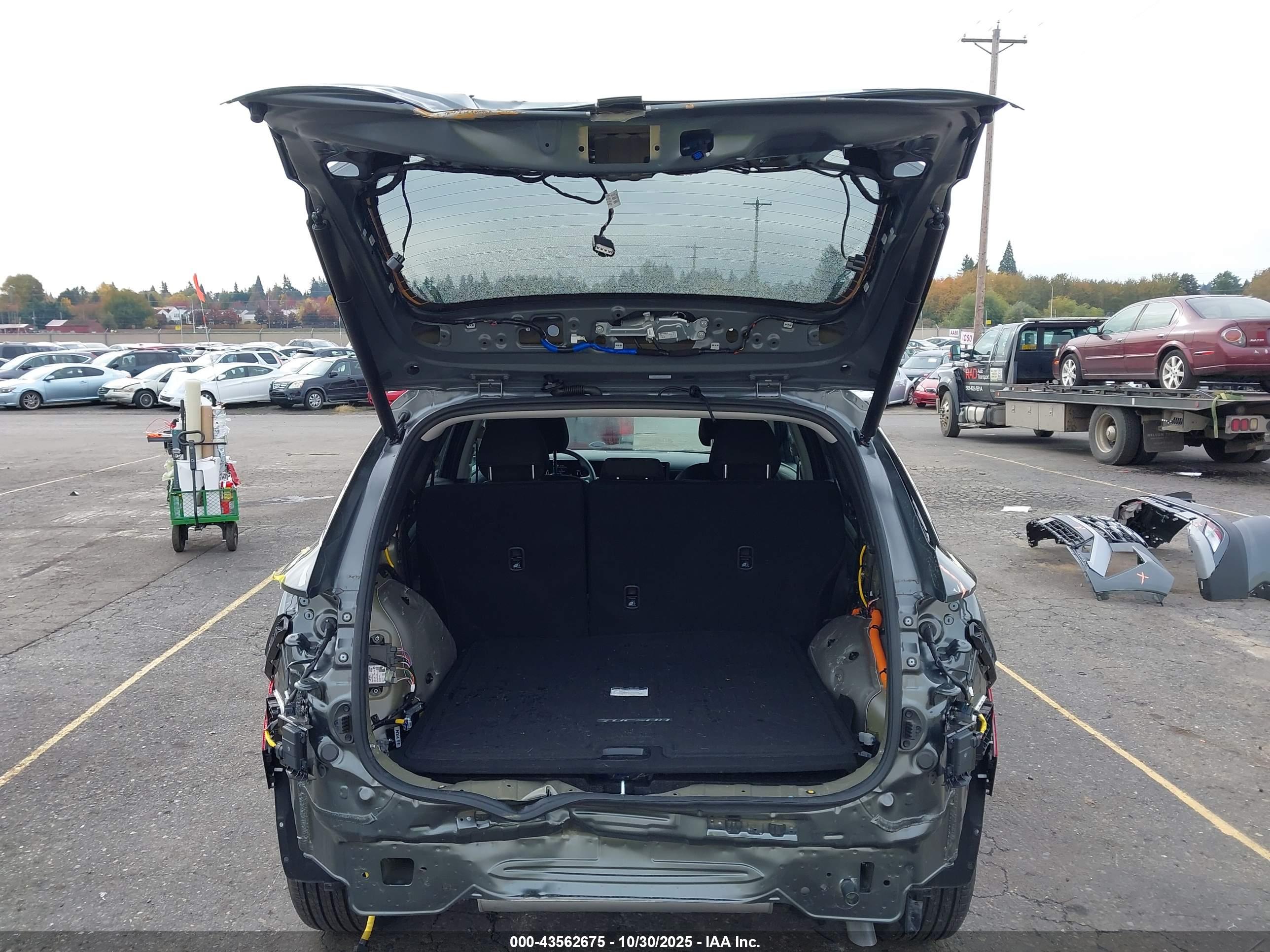 HYUNDAI TUCSON image 6