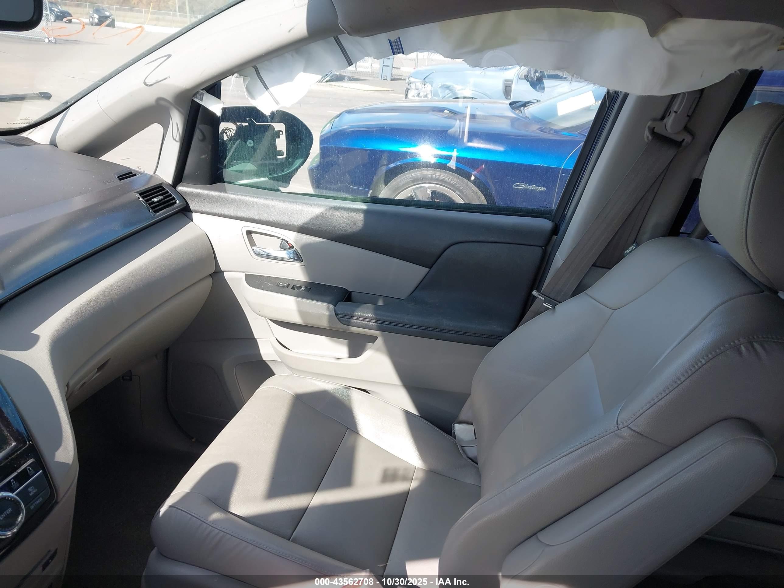 HONDA ODYSSEY image 5