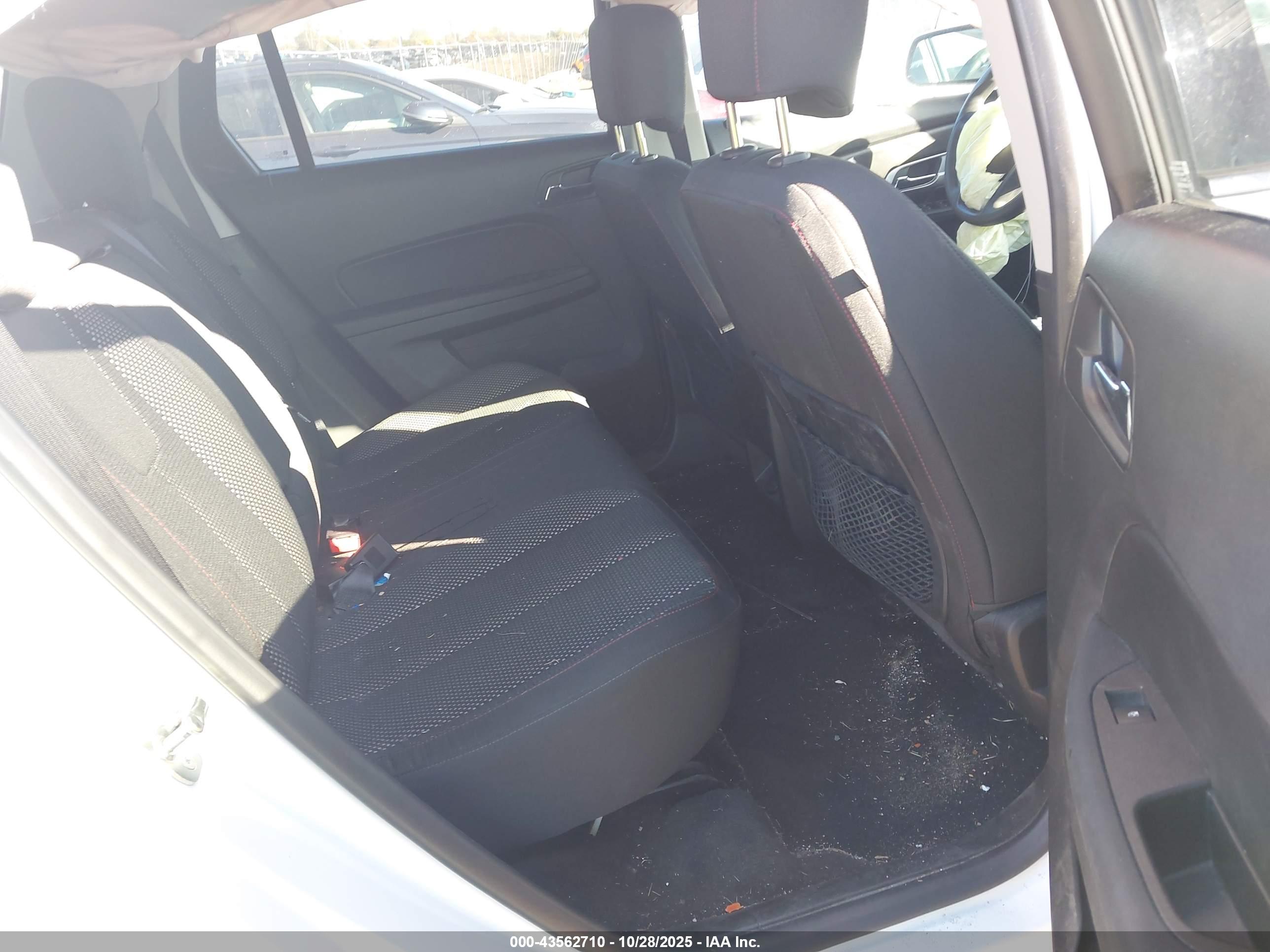 GMC TERRAIN image 8