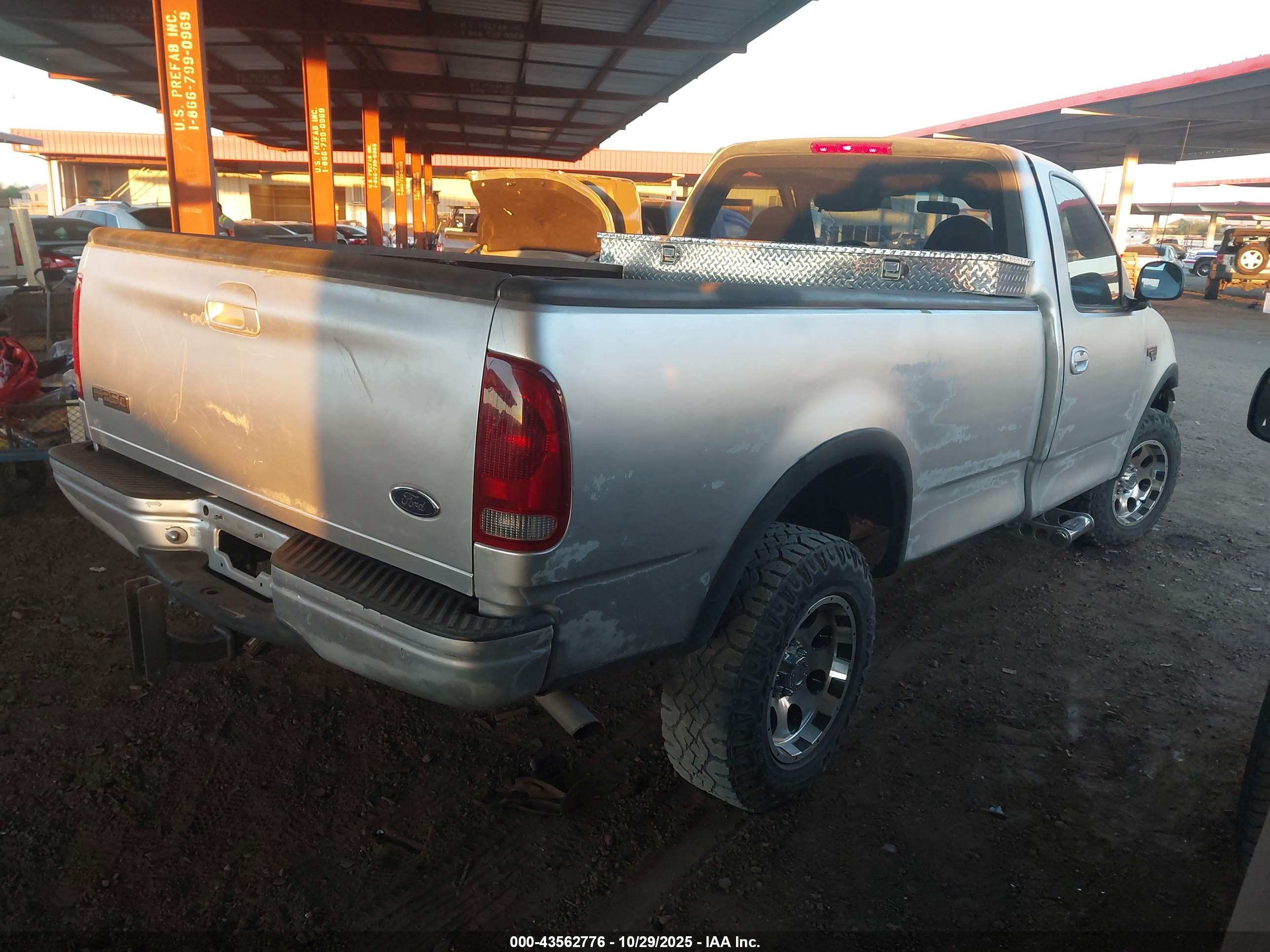 FORD F-250 image 4