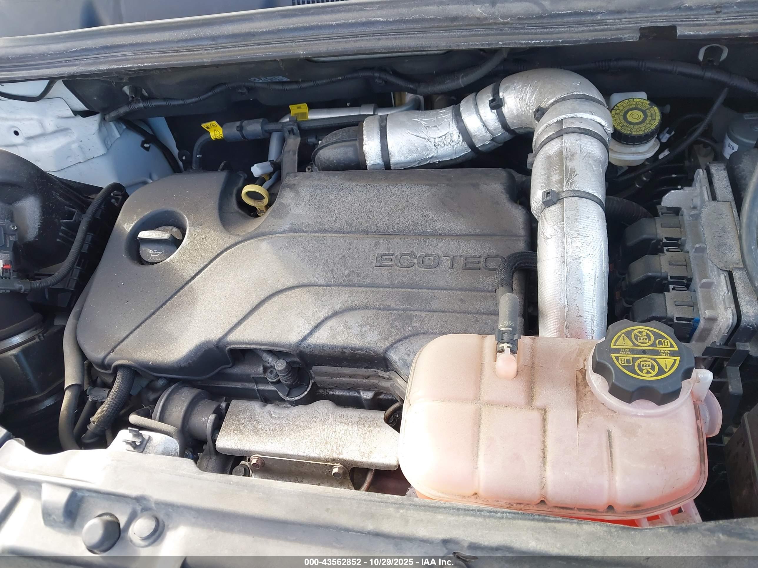 CHEVROLET TRAX image 10