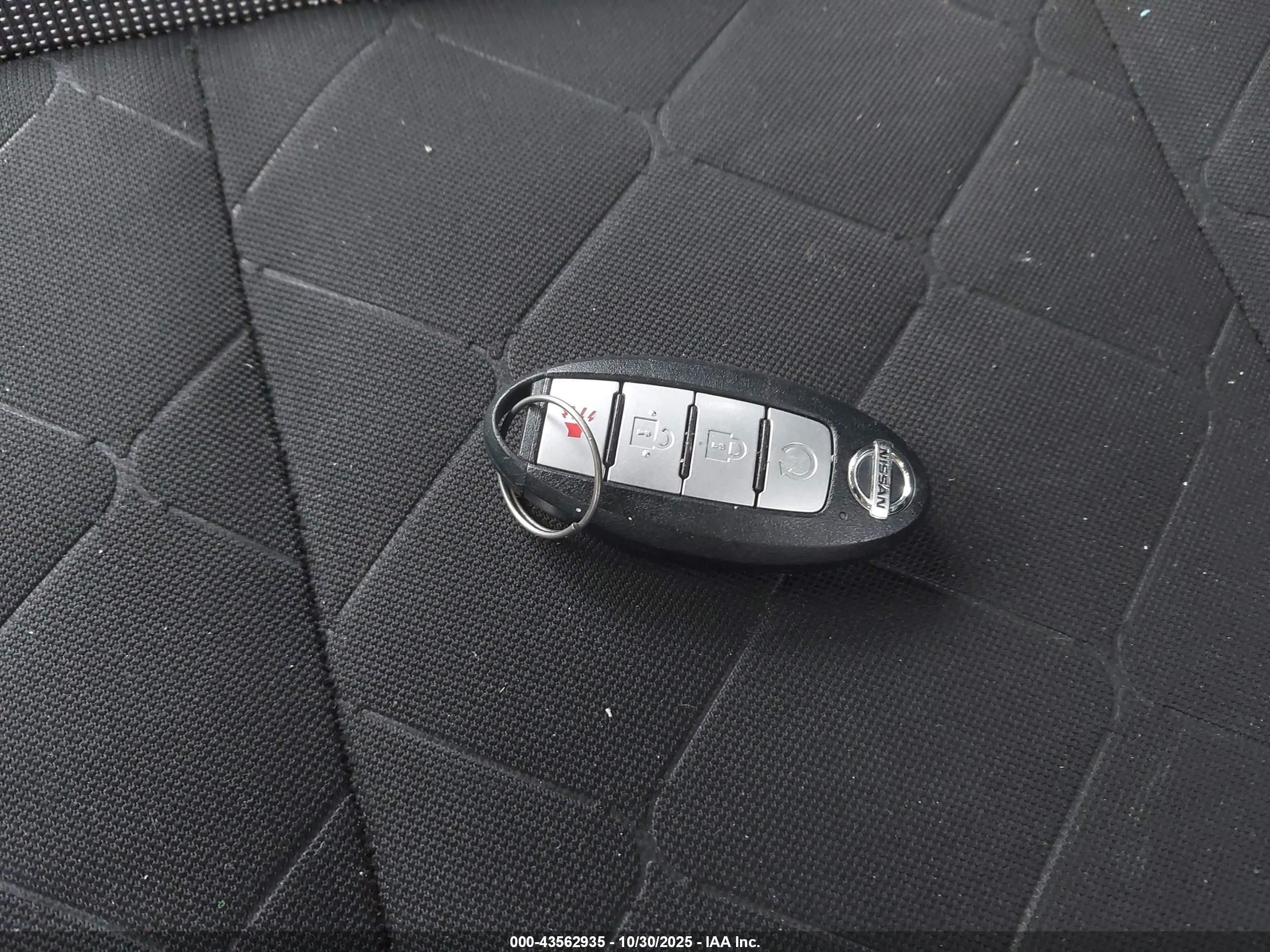 NISSAN KICKS image 11