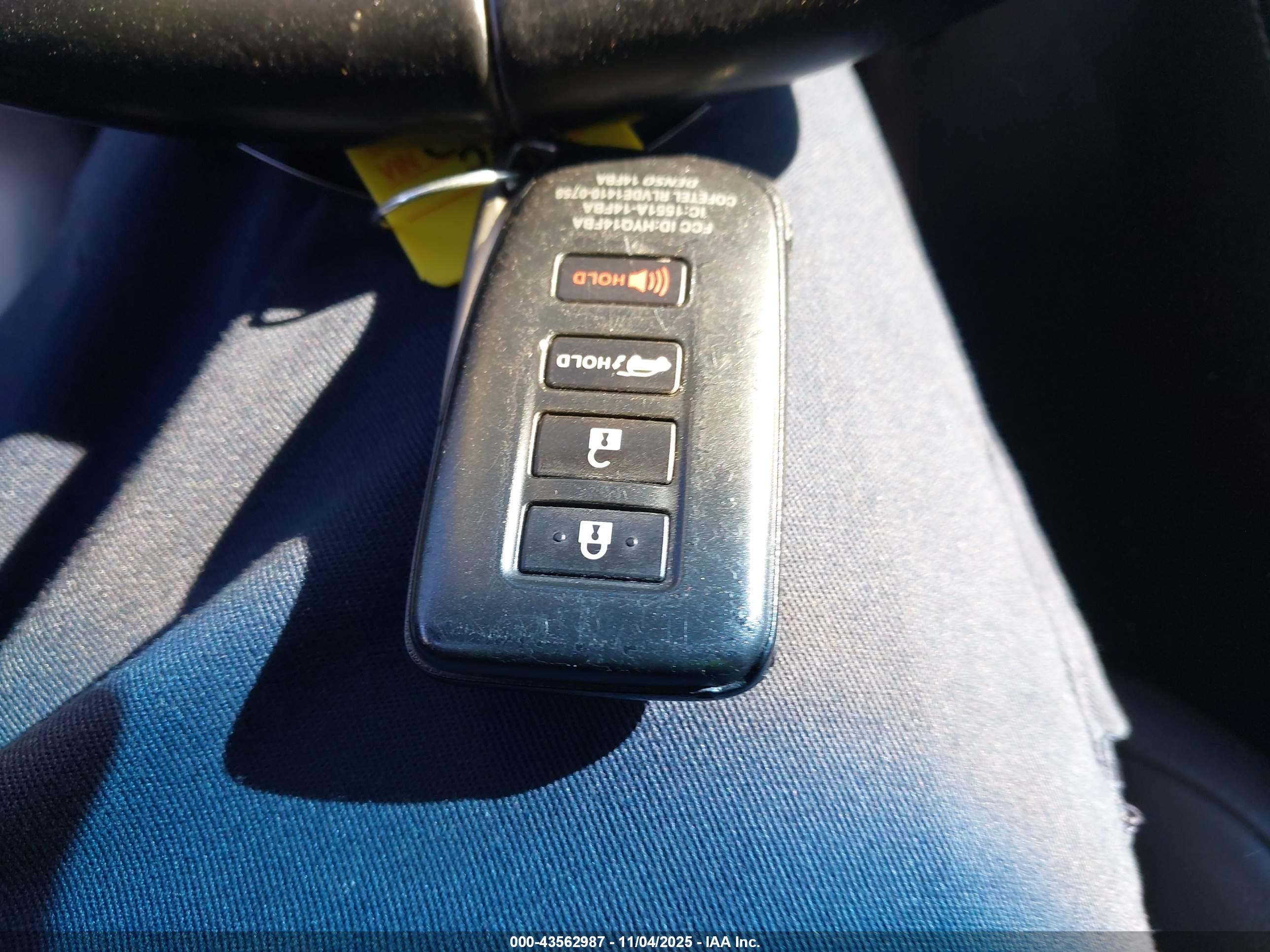 LEXUS NX image 11