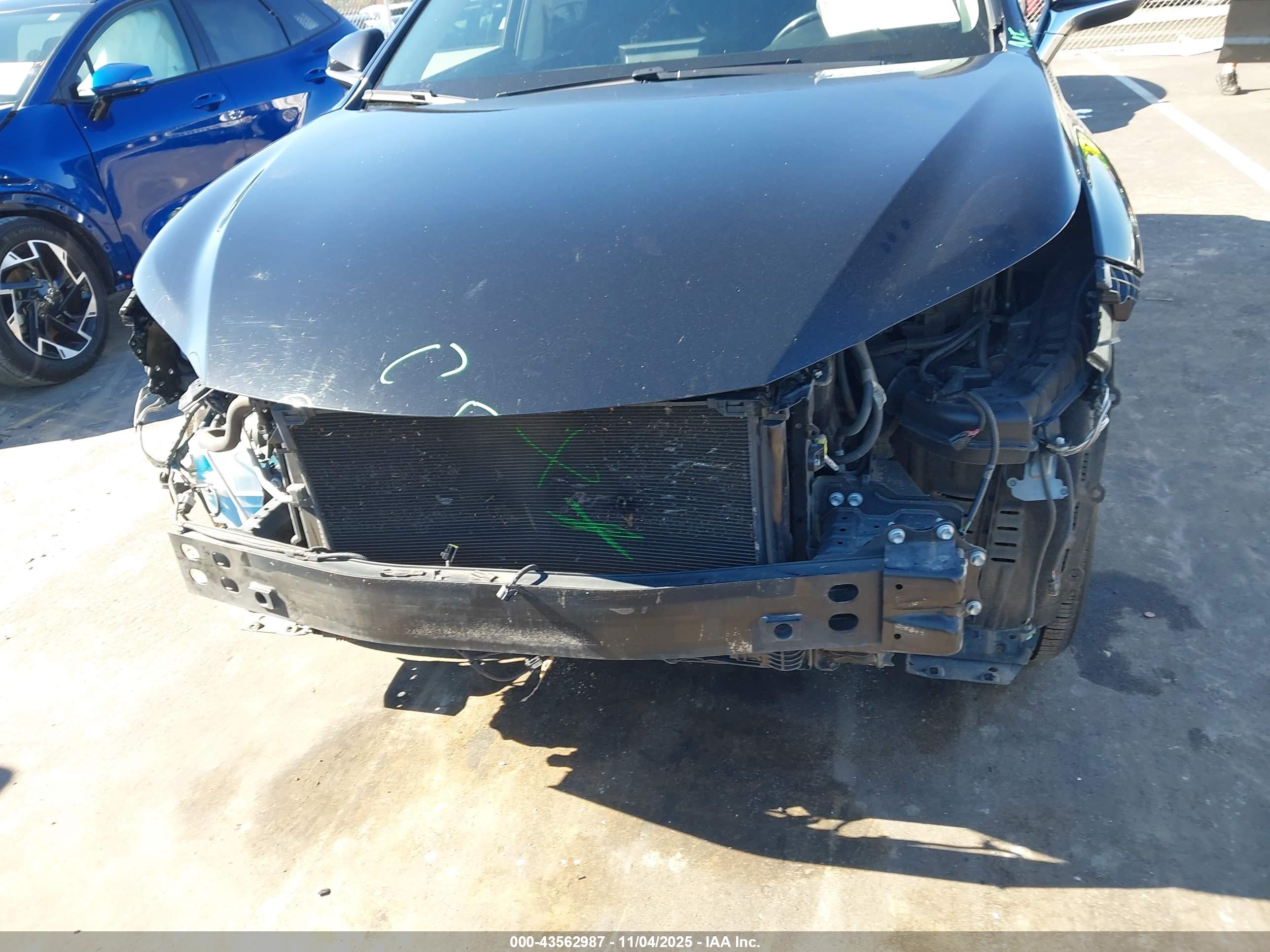 LEXUS NX image 6