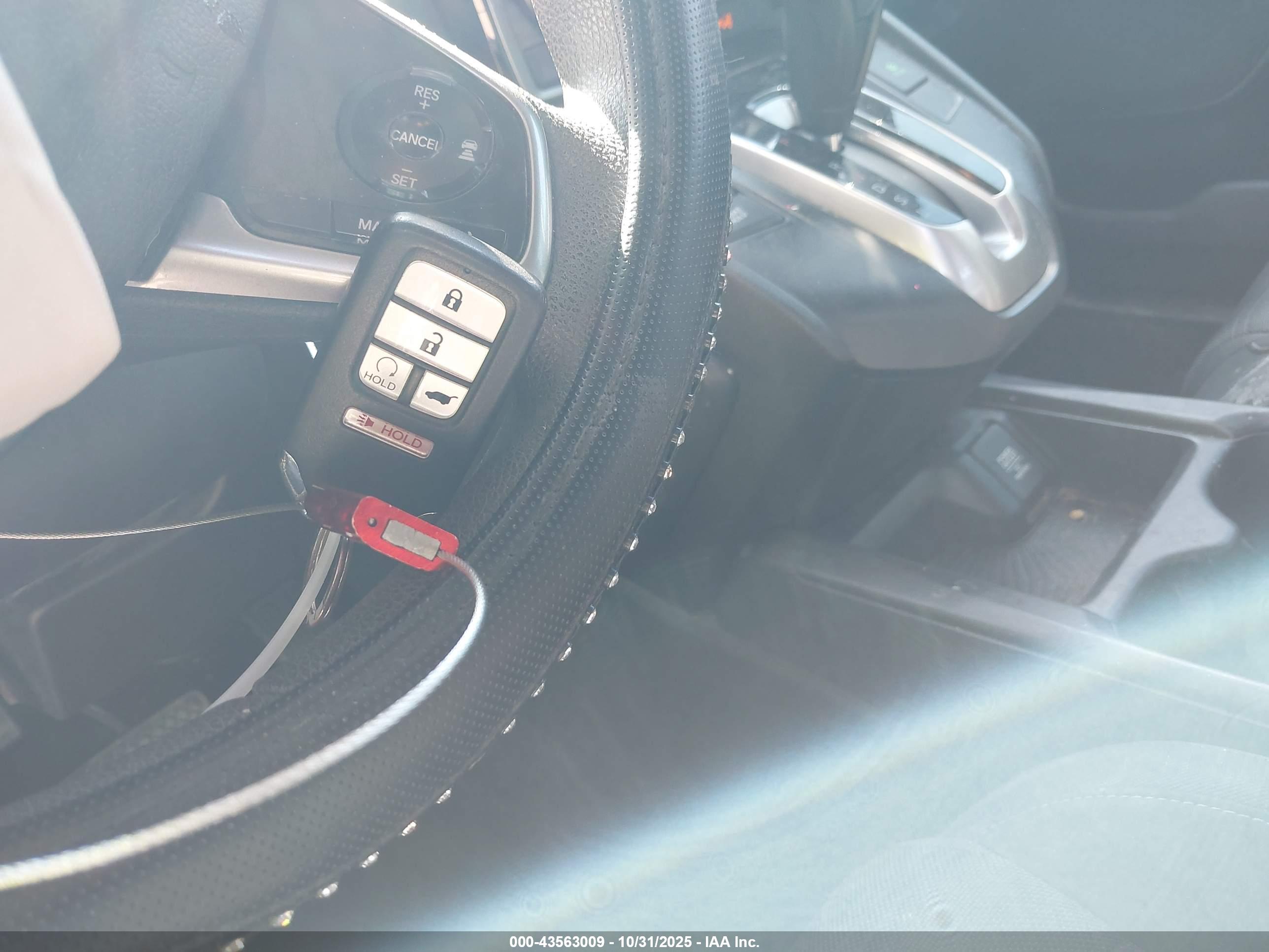 HONDA CR-V image 11