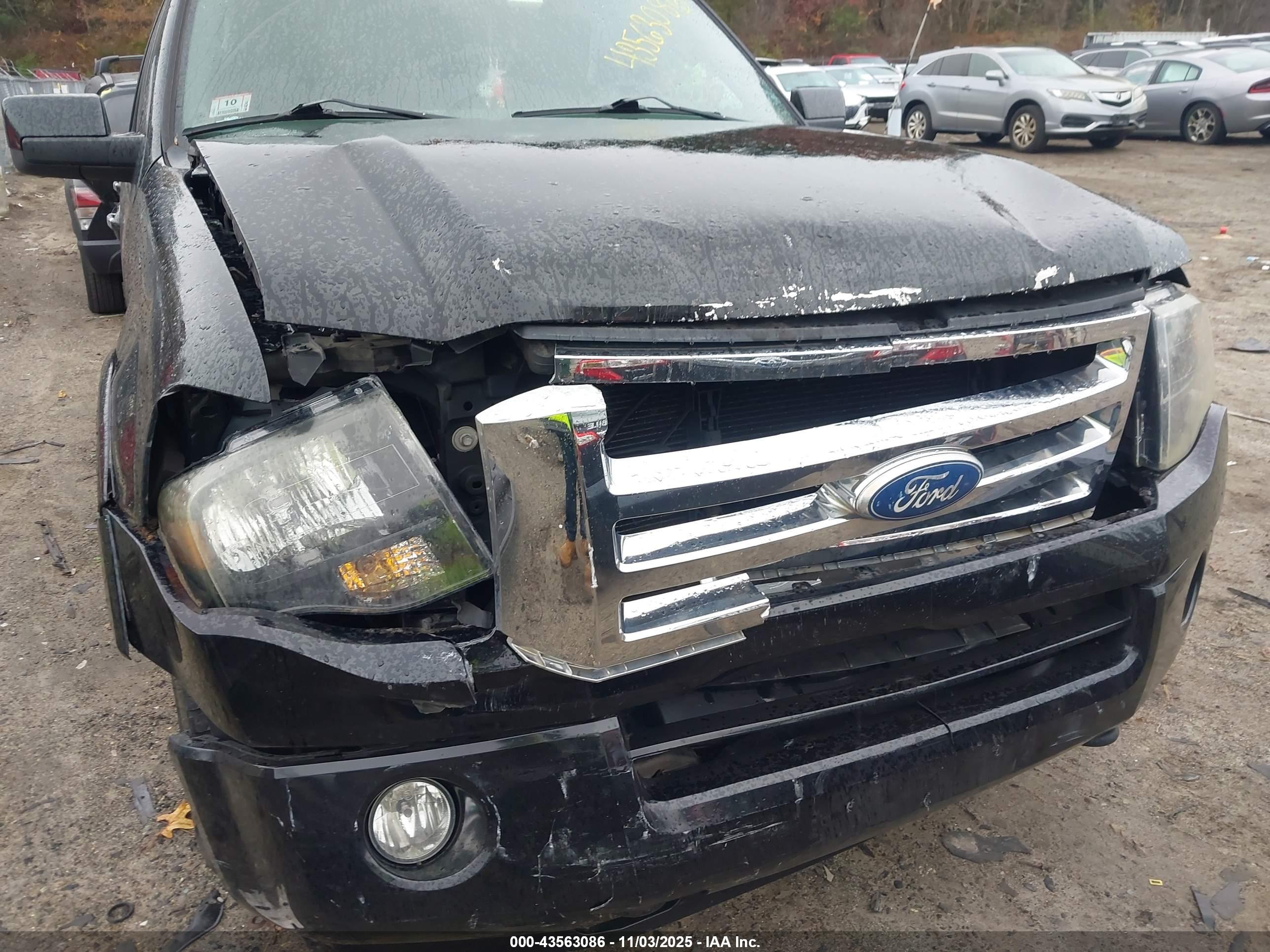FORD EXPEDITION image 6