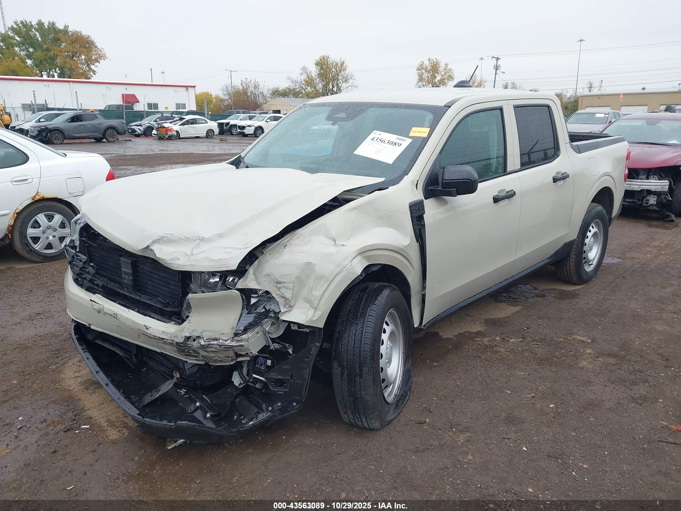 FORD MAVERICK image 2