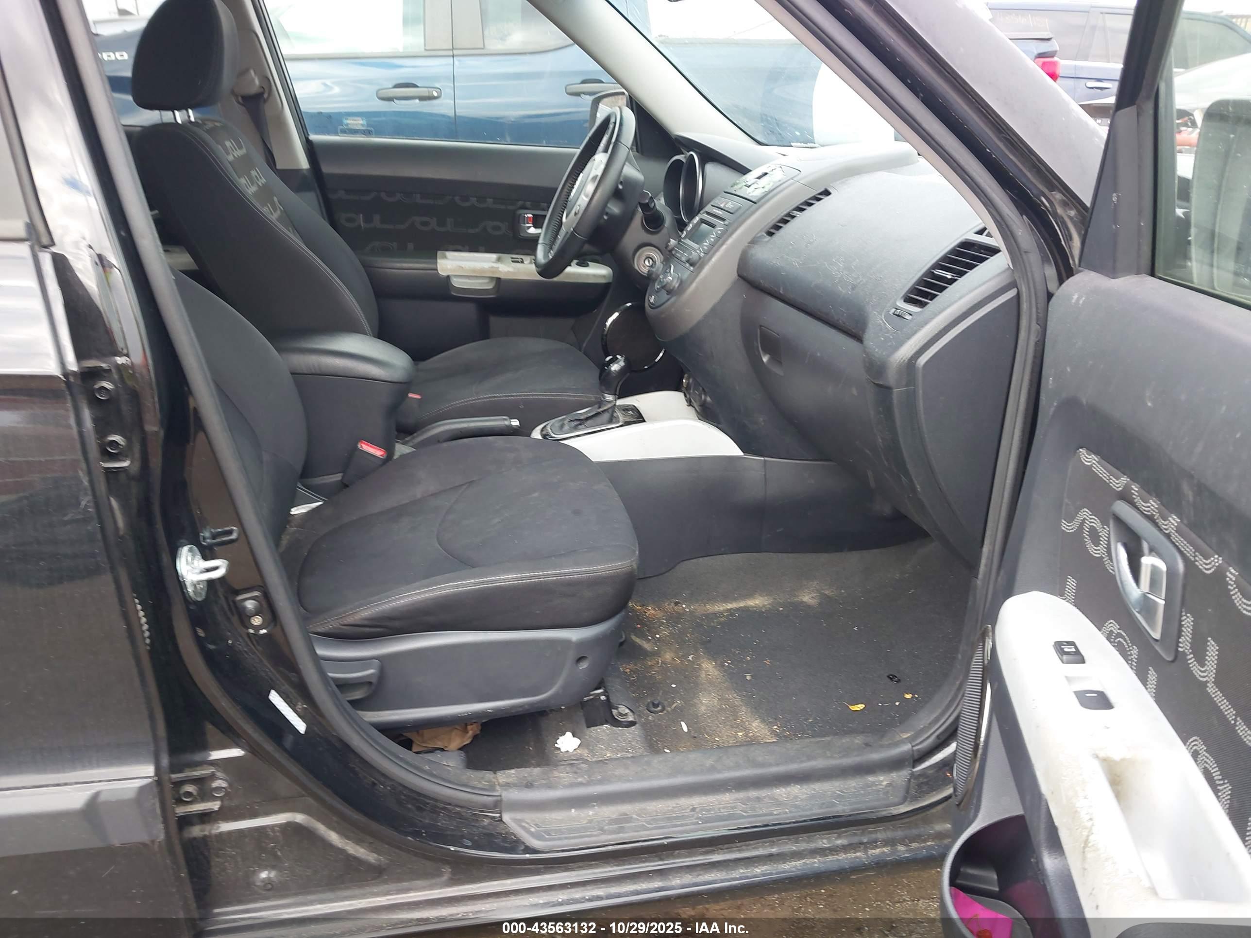 KIA SOUL image 5