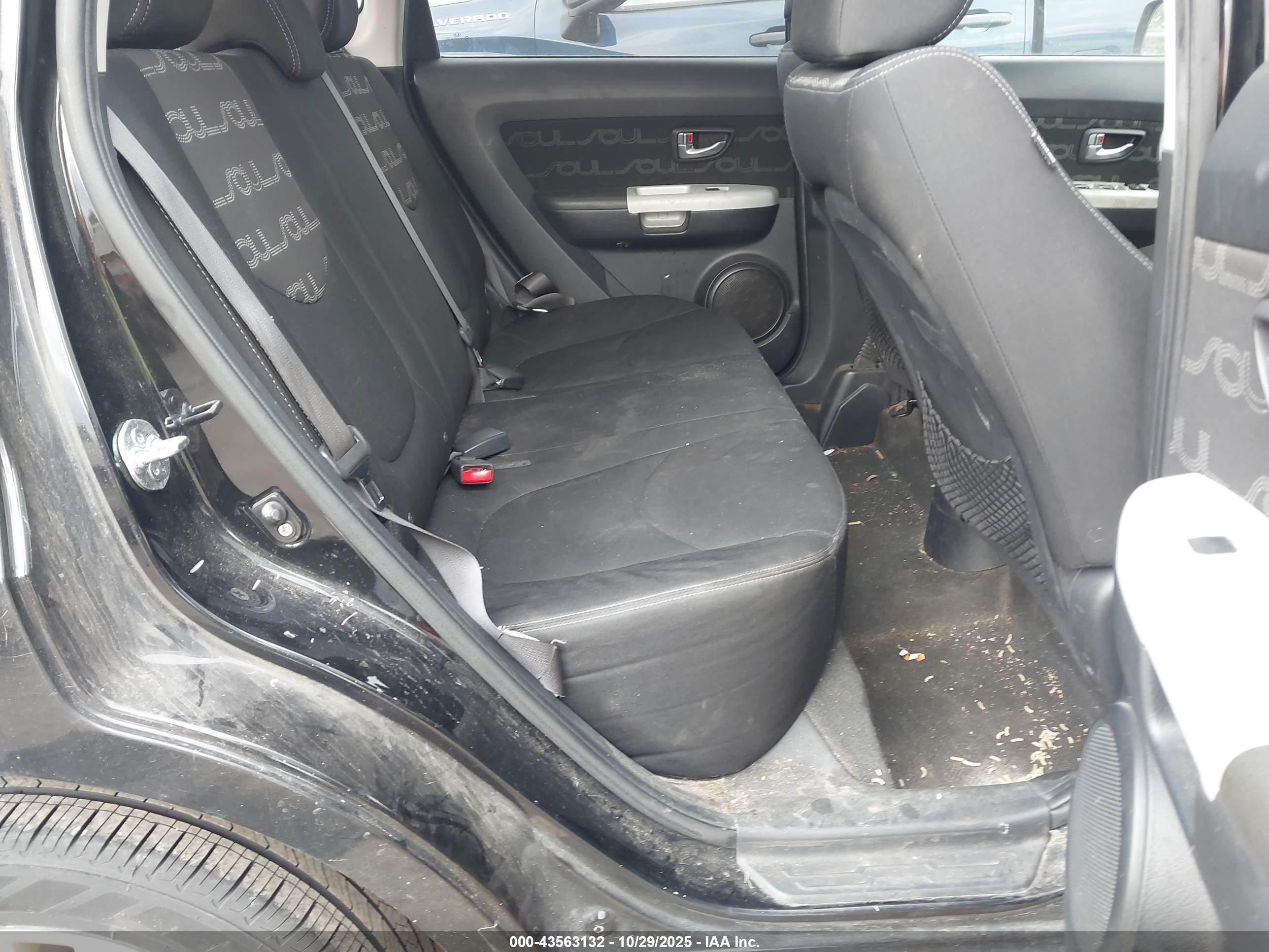 KIA SOUL image 8