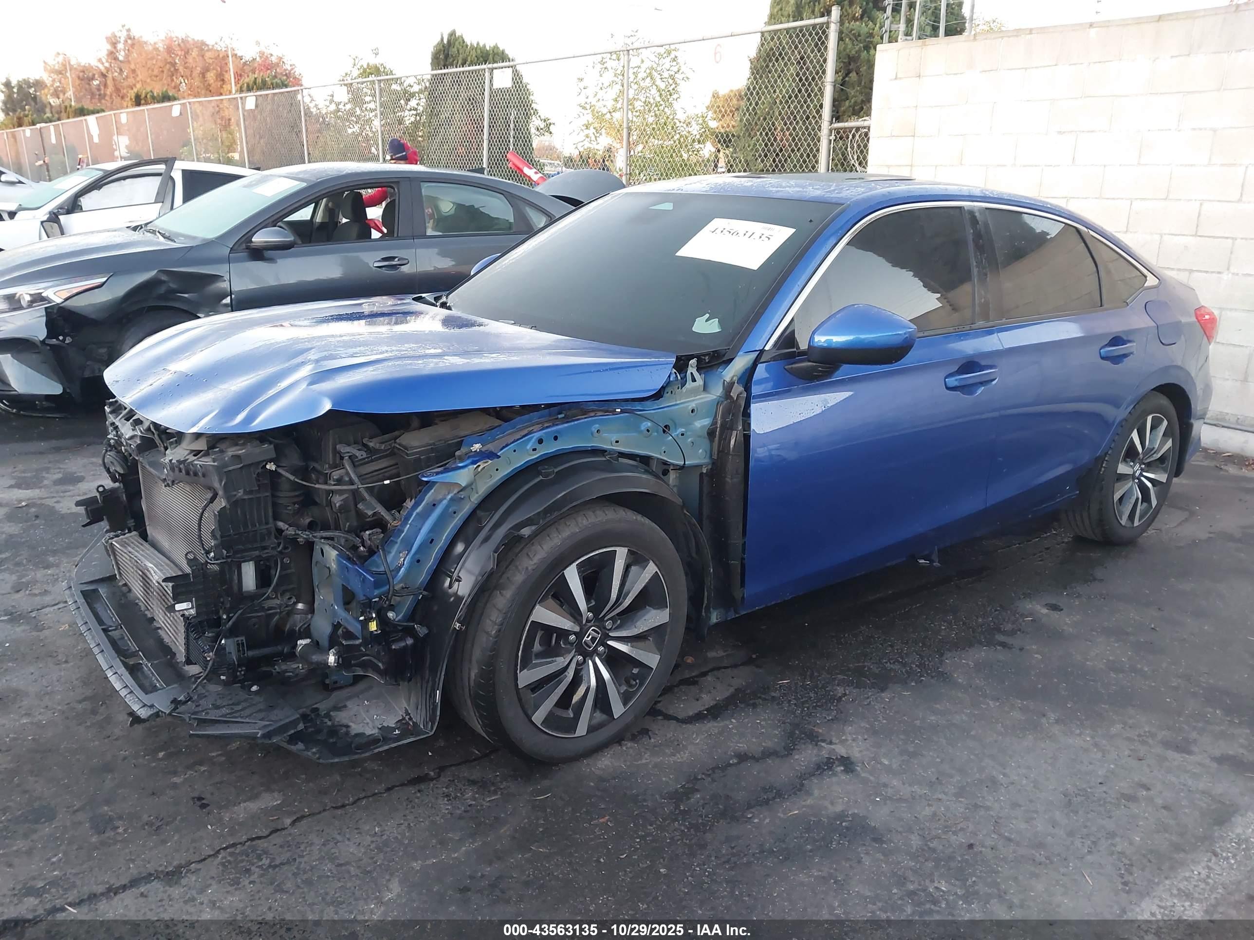 HONDA CIVIC image 2