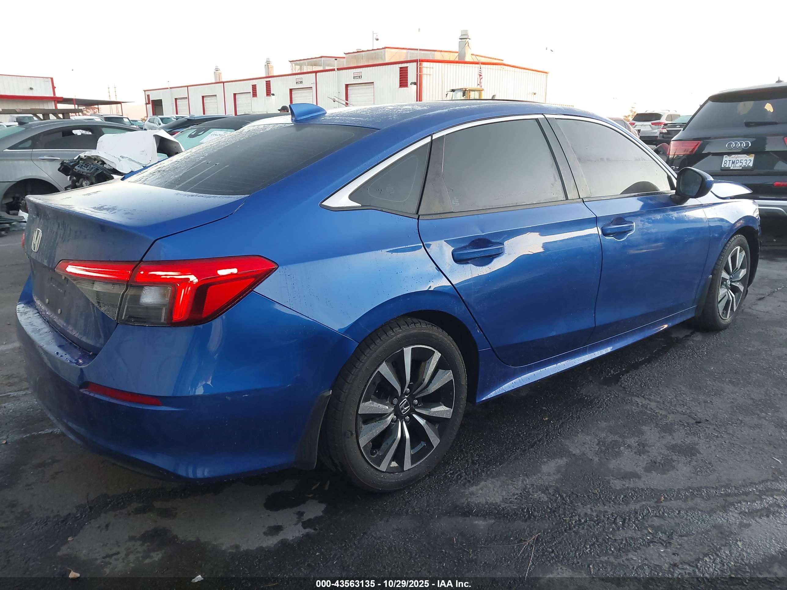 HONDA CIVIC image 4