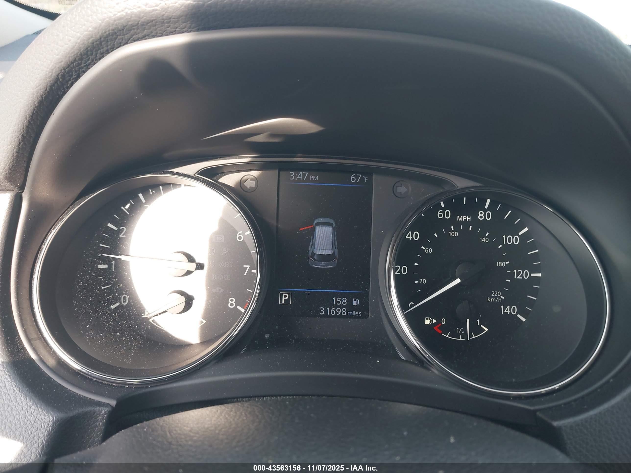 NISSAN ROGUE image 7