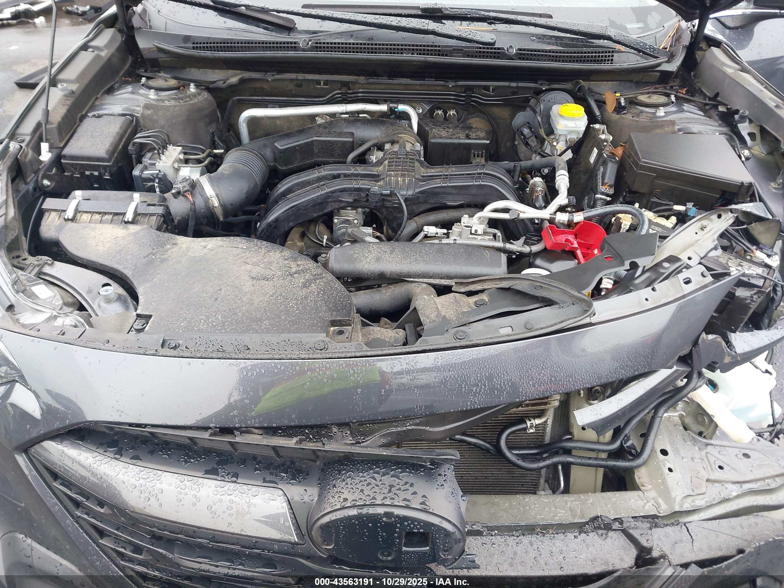 SUBARU OUTBACK image 10