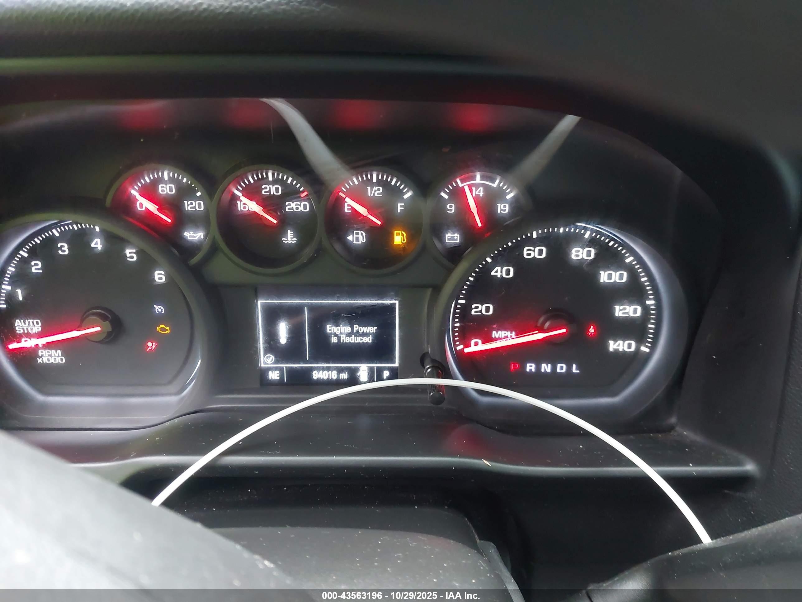 CHEVROLET SILVERADO image 7