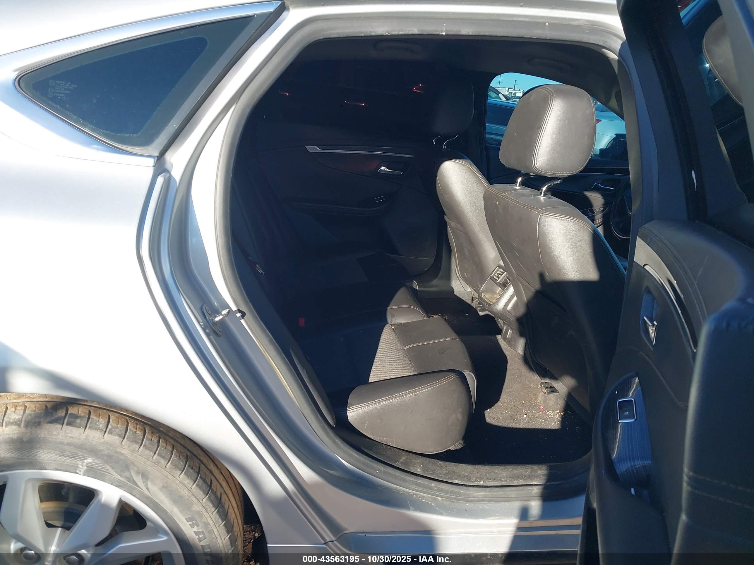 CHEVROLET IMPALA image 8