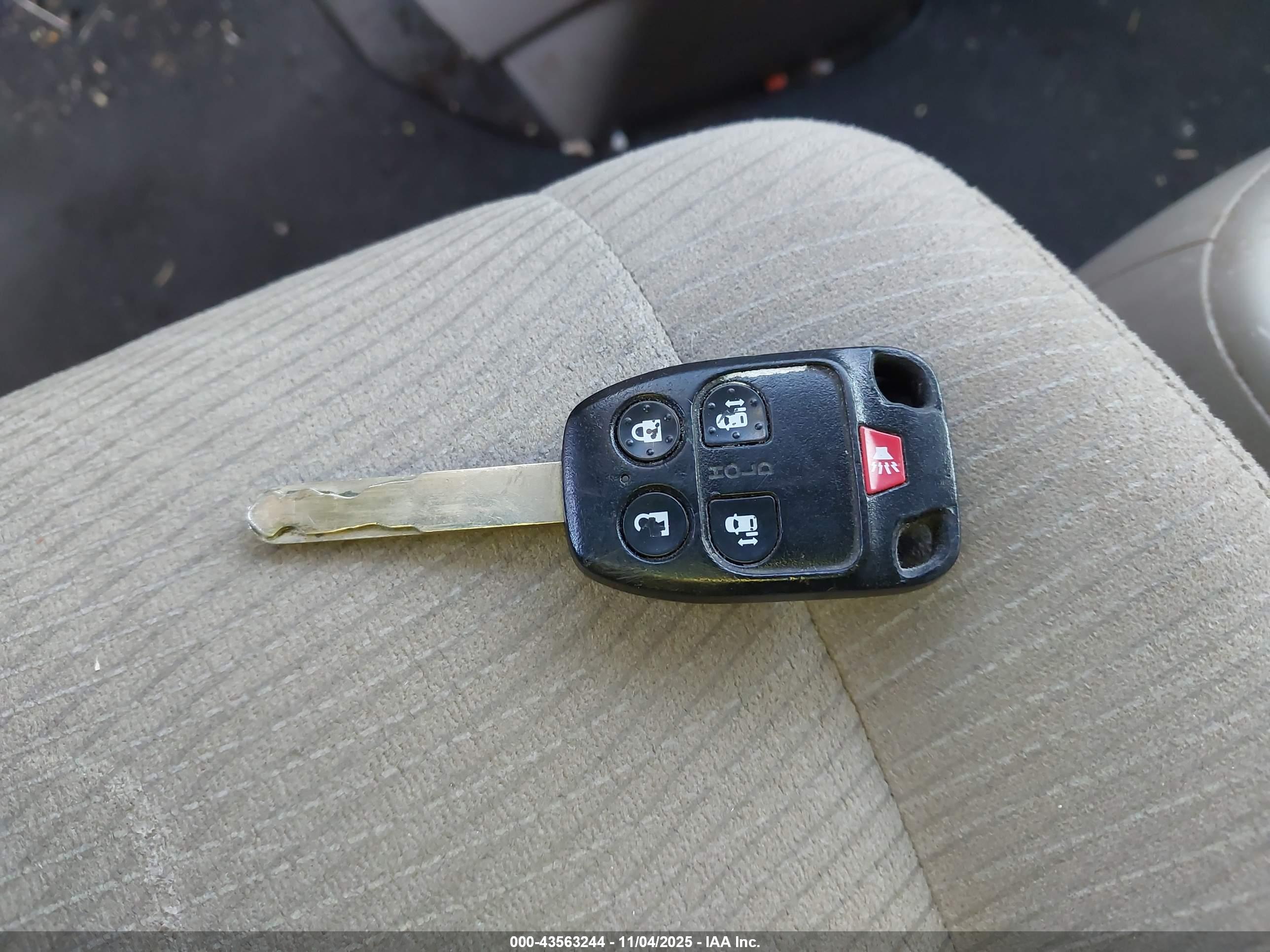 HONDA ODYSSEY image 11