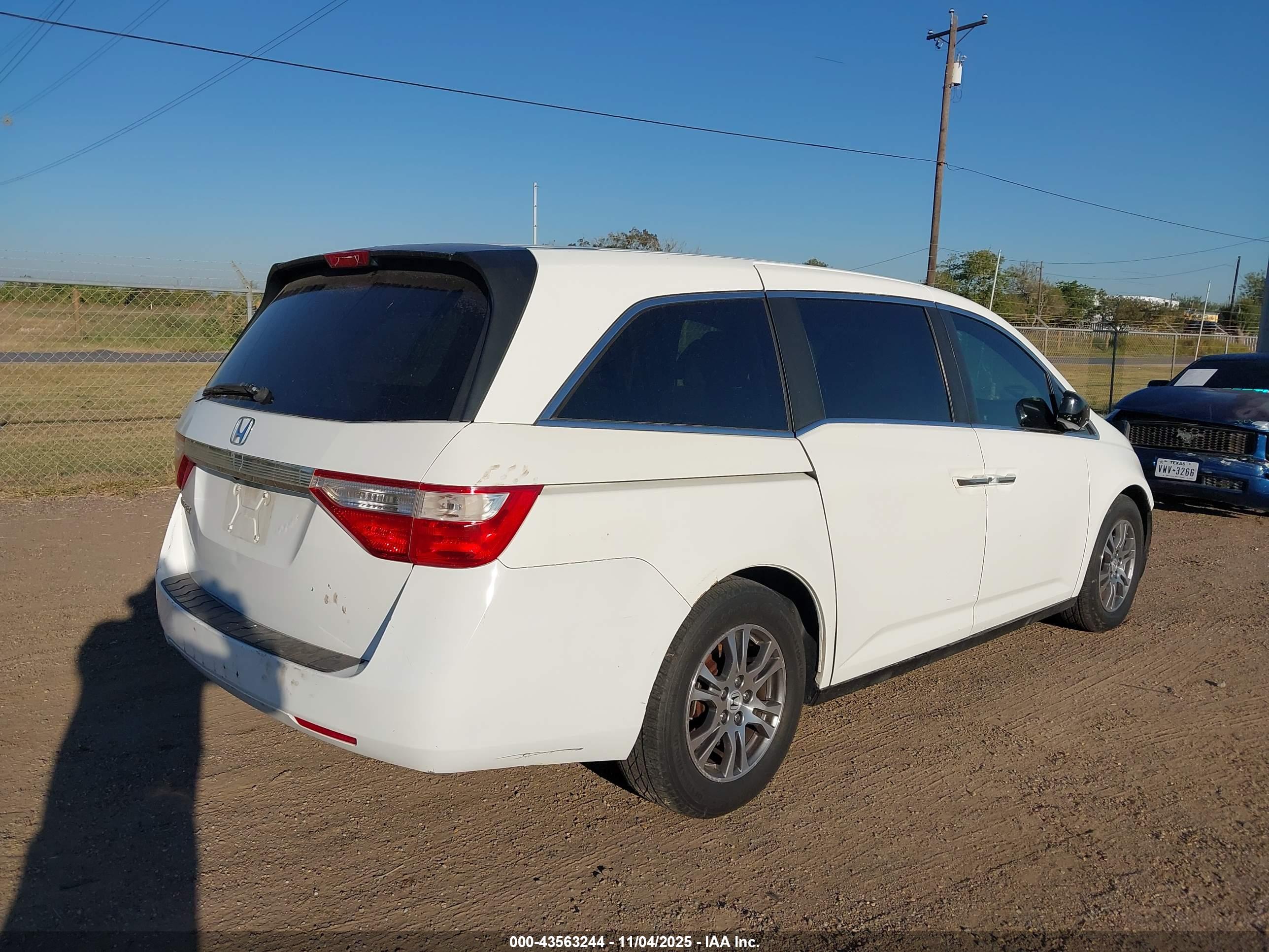 HONDA ODYSSEY image 4