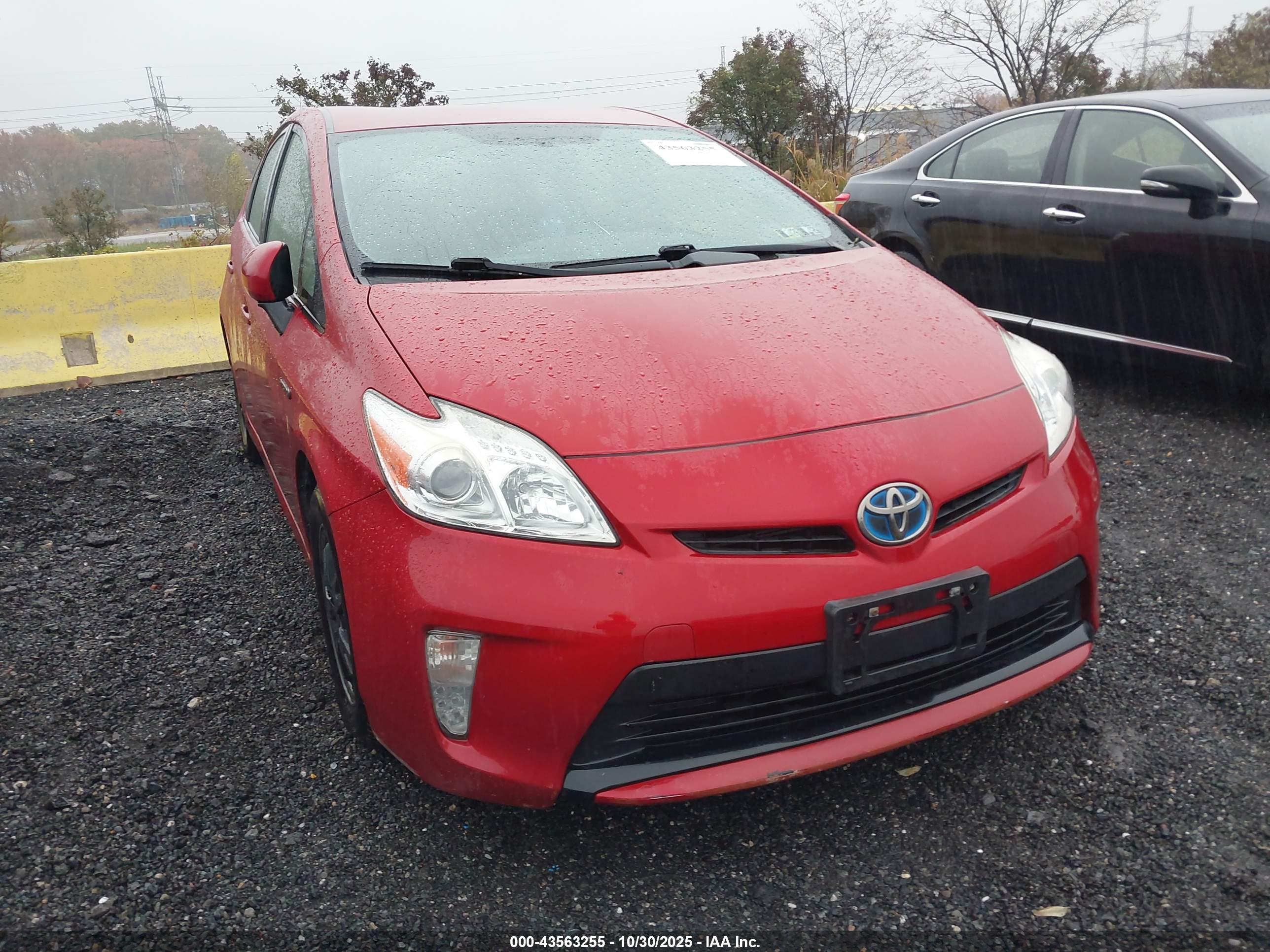 TOYOTA PRIUS image 6