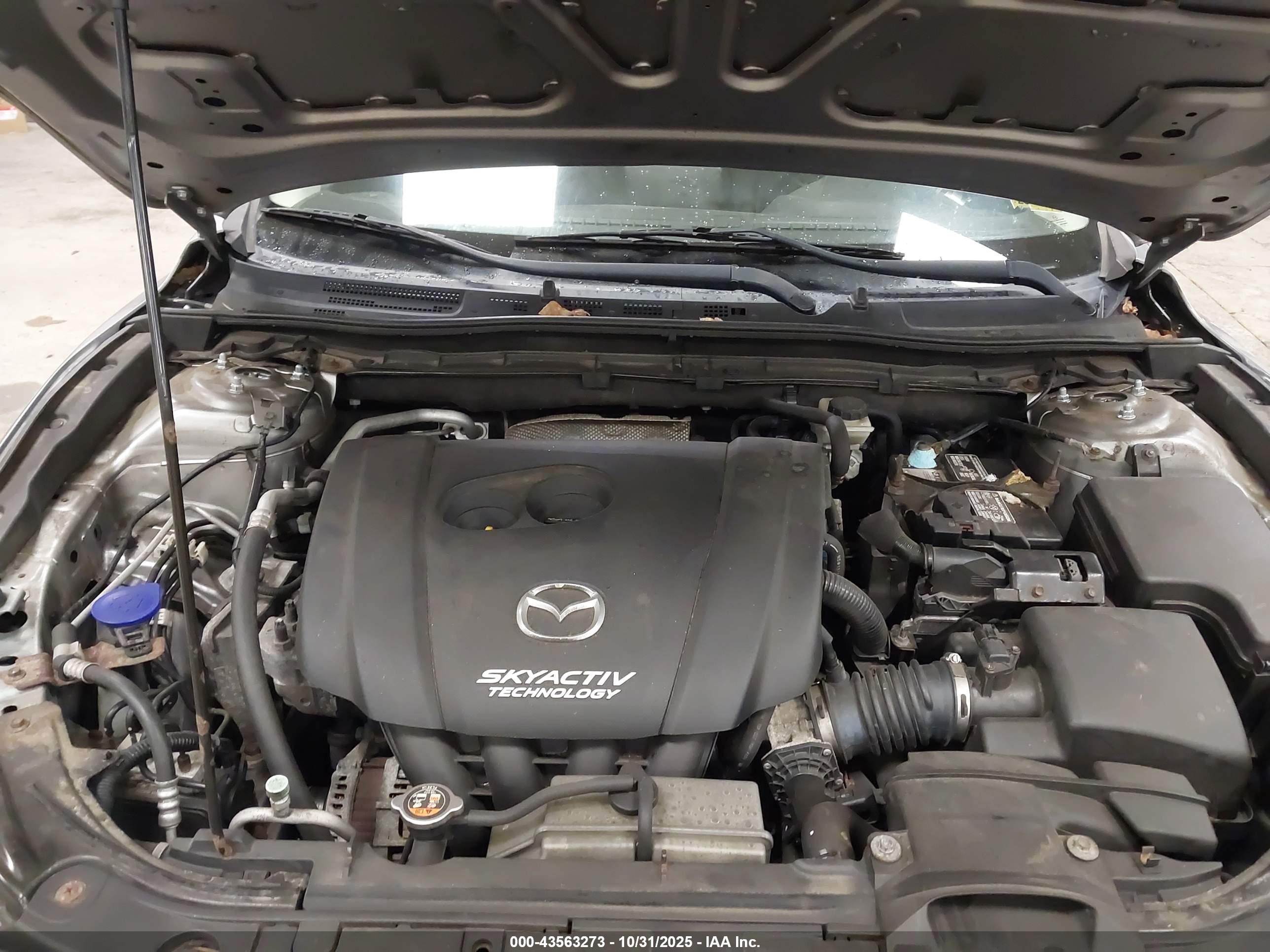 MAZDA MAZDA3 image 10