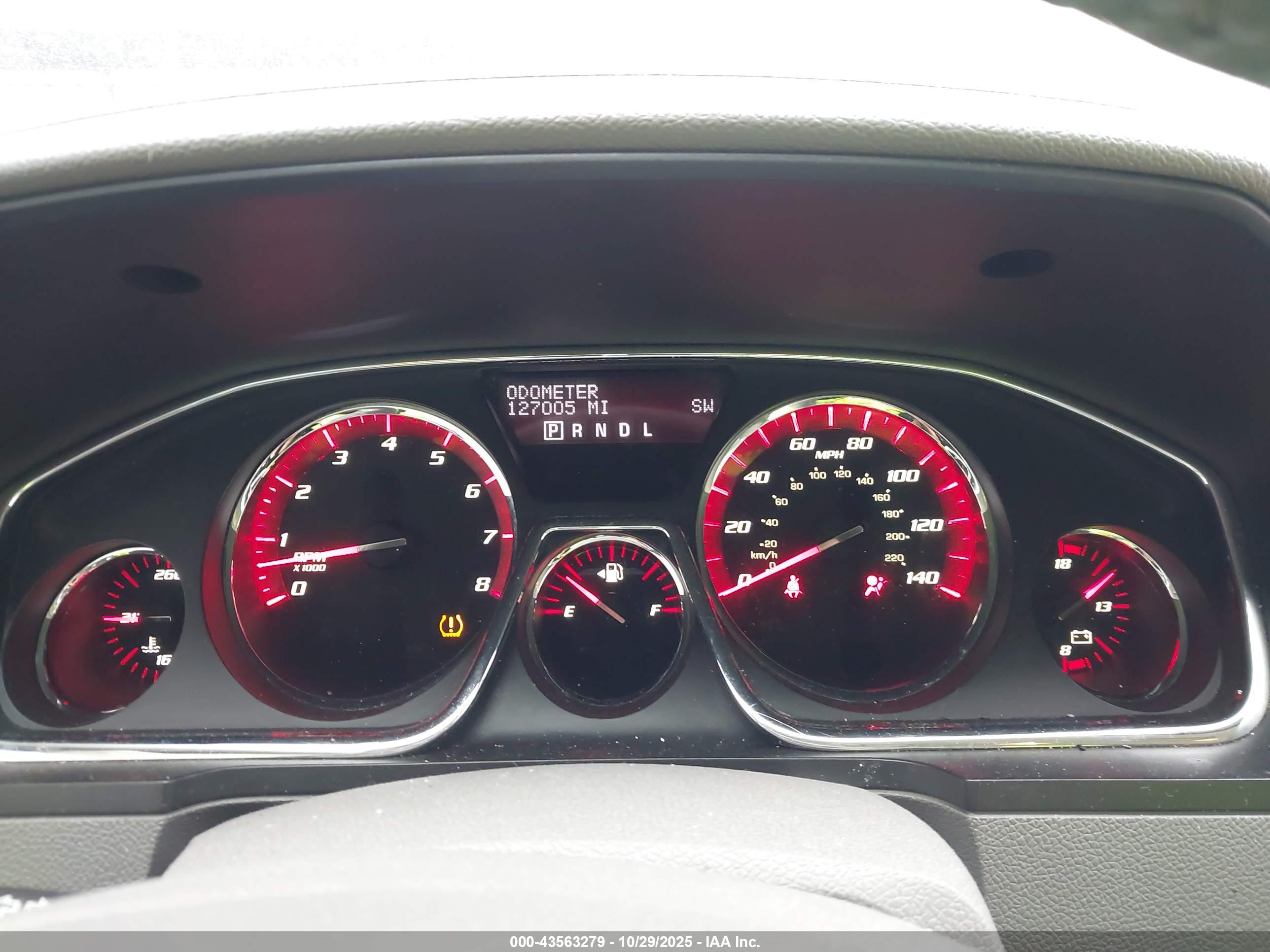 GMC ACADIA image 7