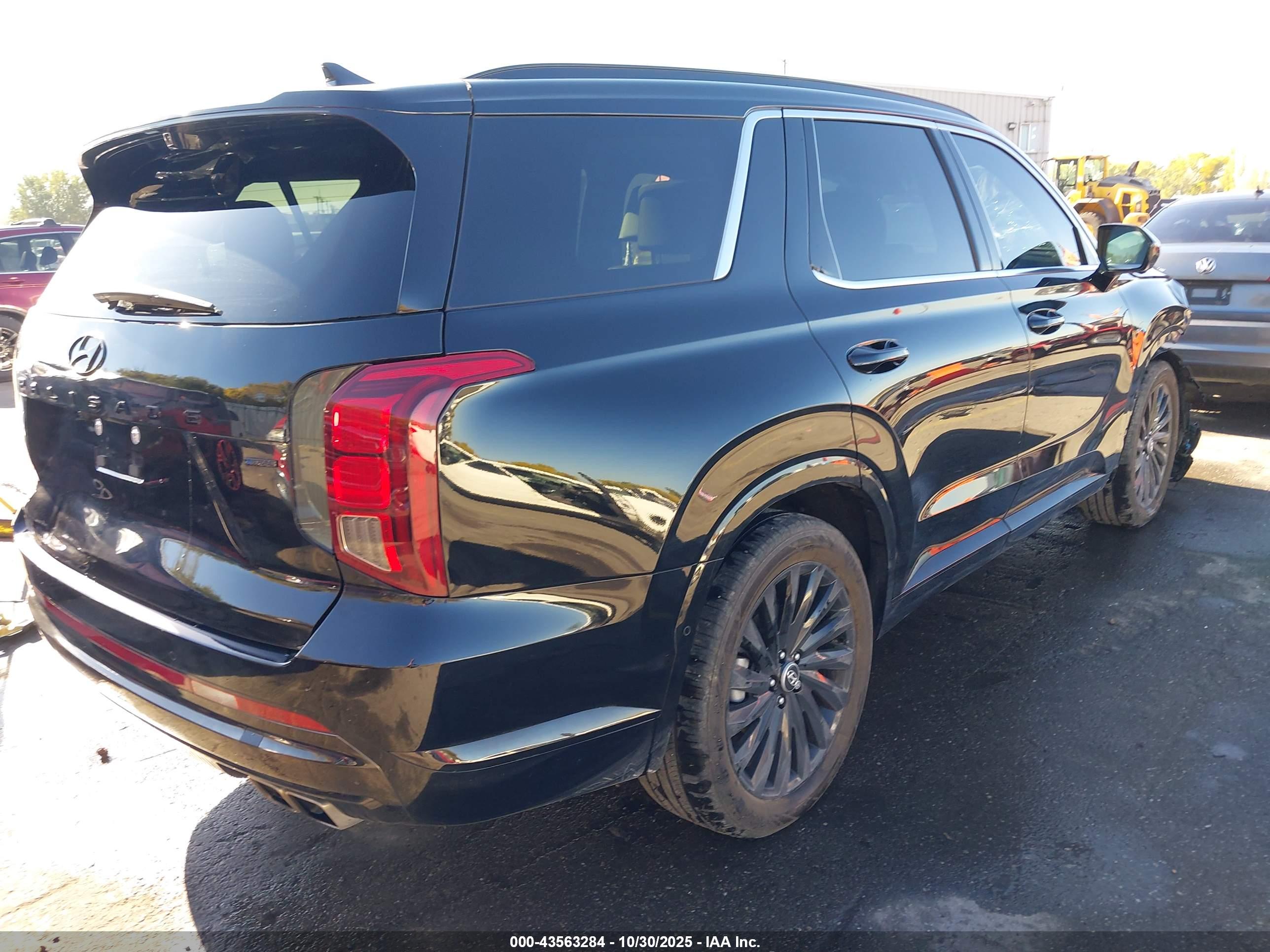HYUNDAI PALISADE image 4