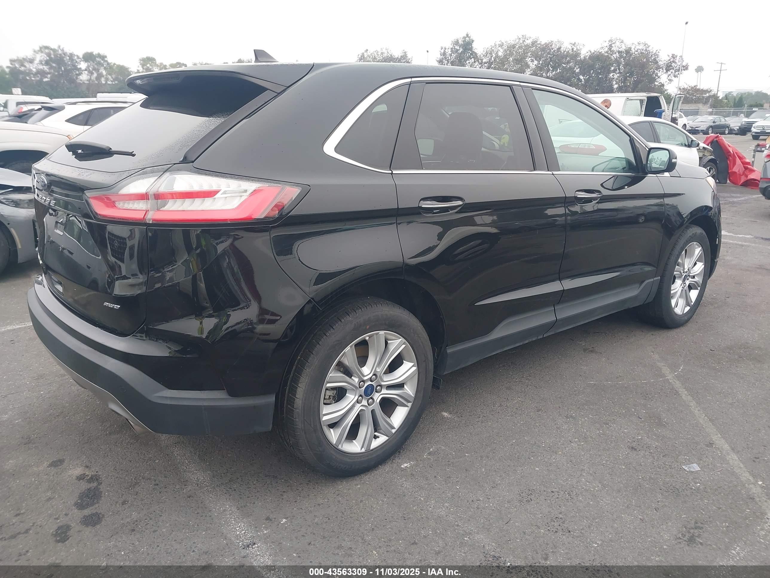 FORD EDGE image 4
