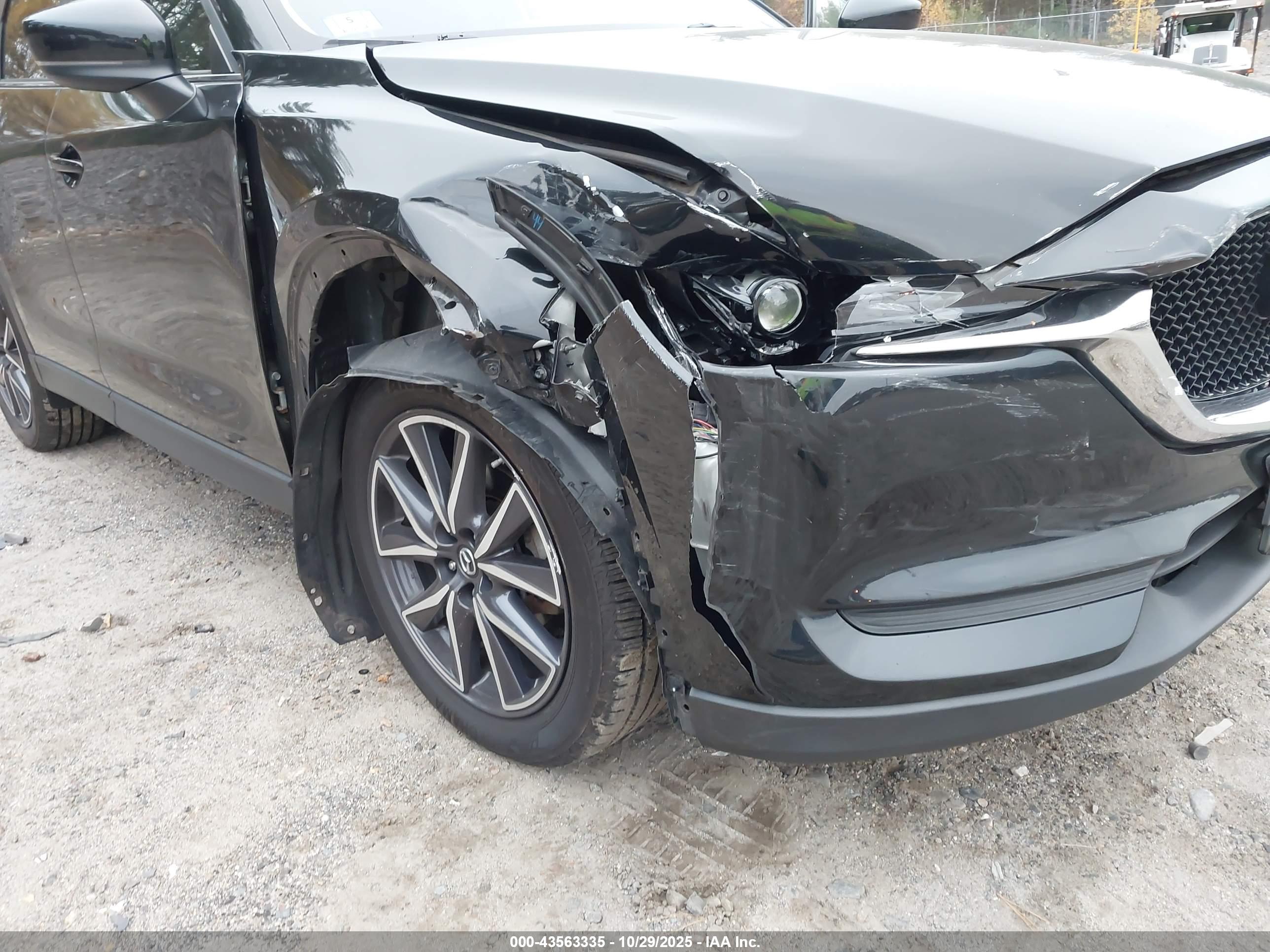 MAZDA CX-5 image 6