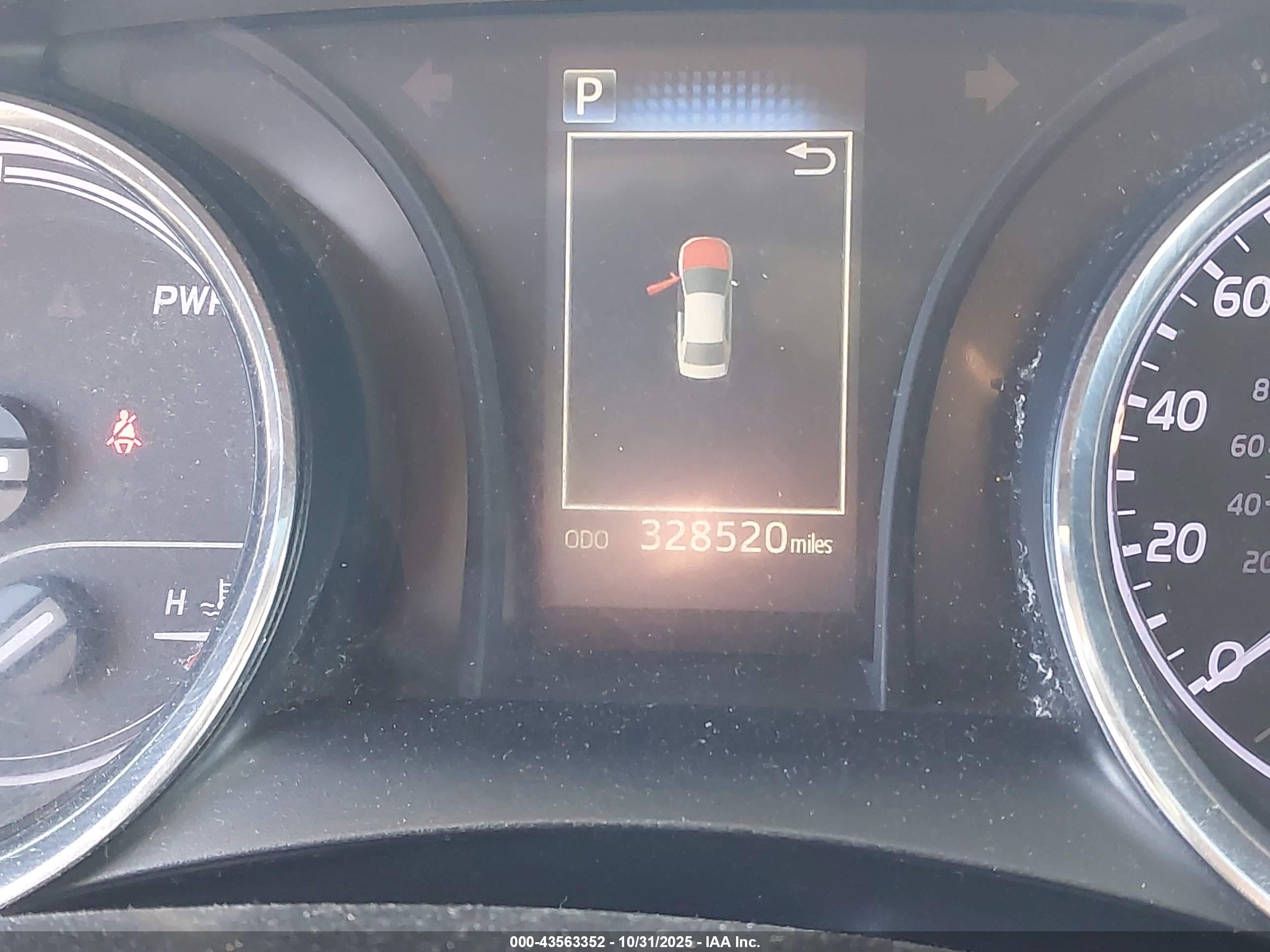TOYOTA CAMRY image 7
