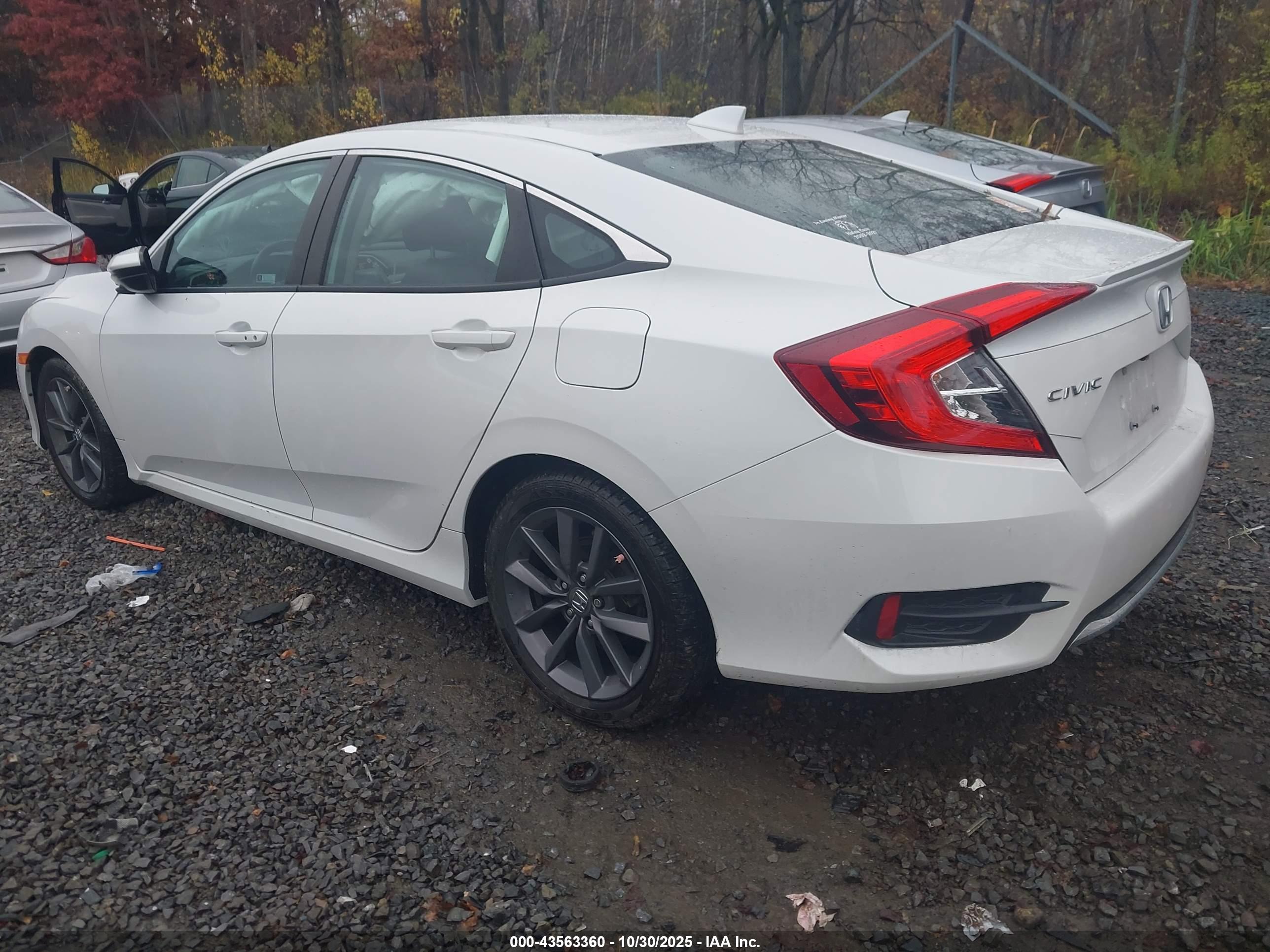 HONDA CIVIC image 3