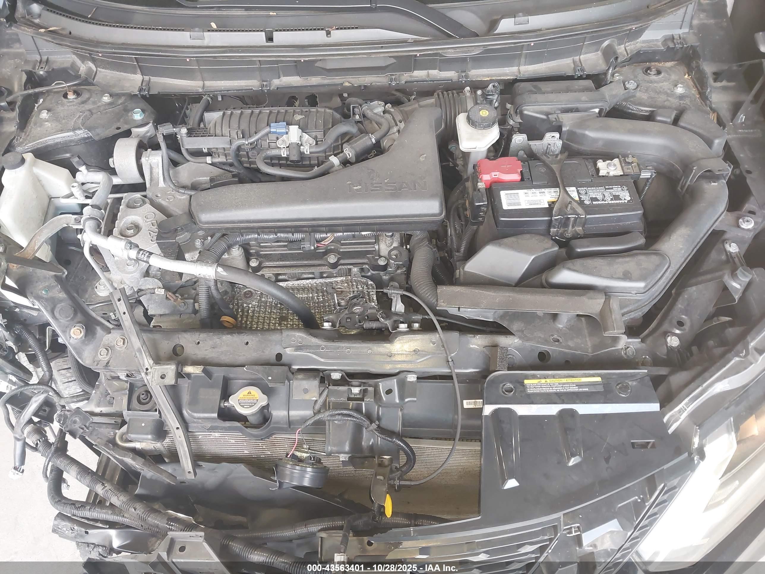 NISSAN ROGUE image 10