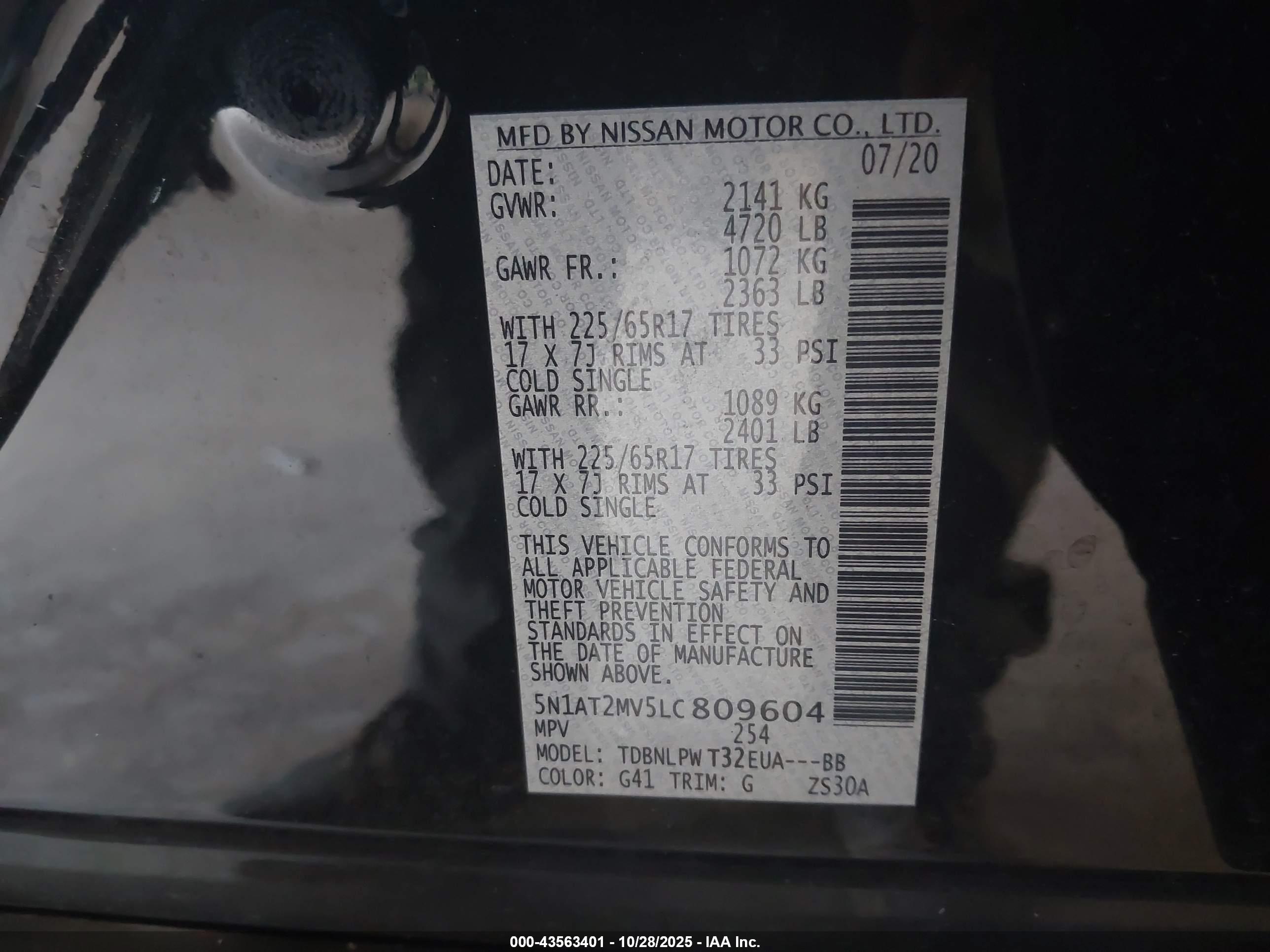 NISSAN ROGUE image 9