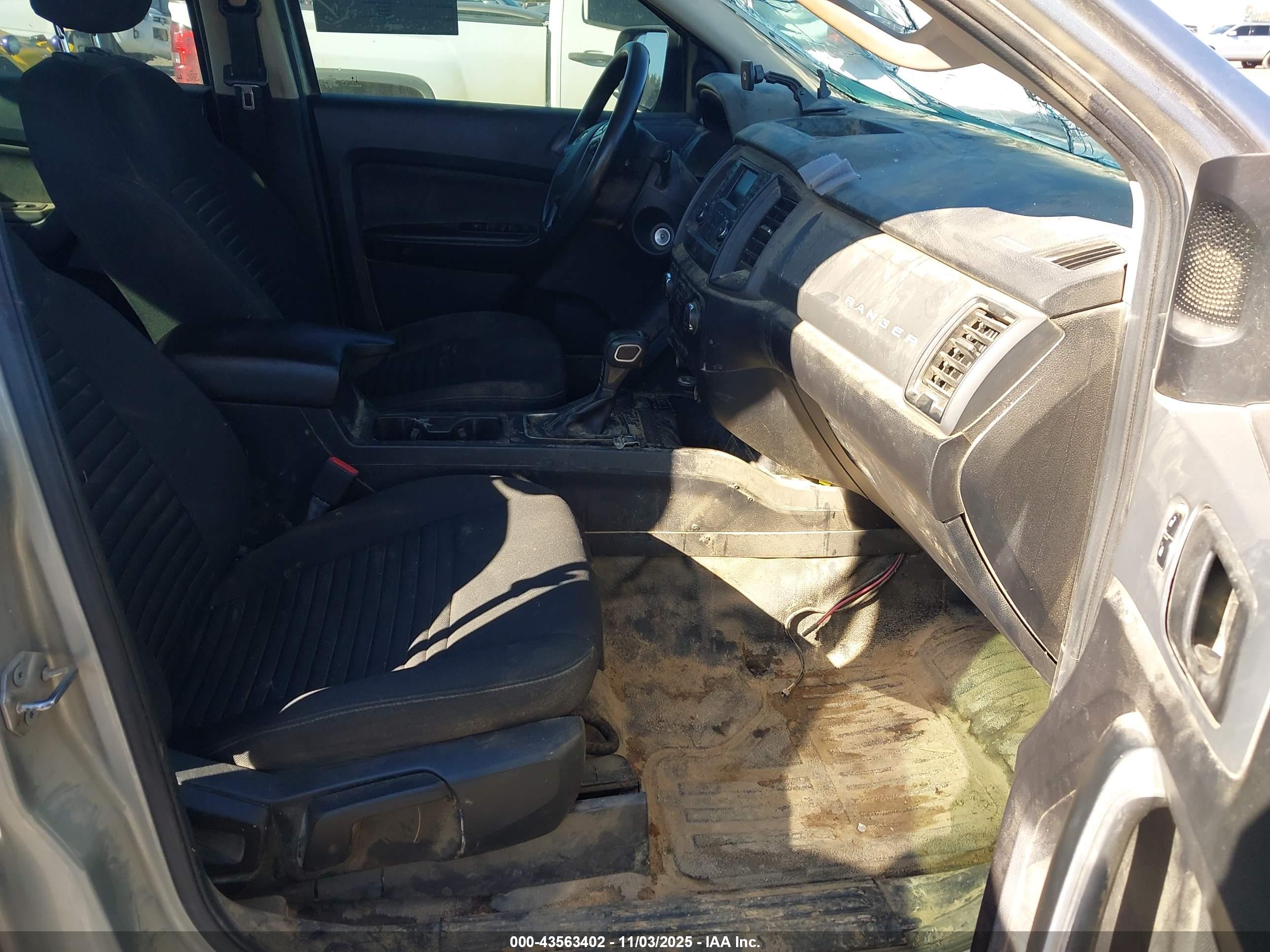 FORD RANGER image 5