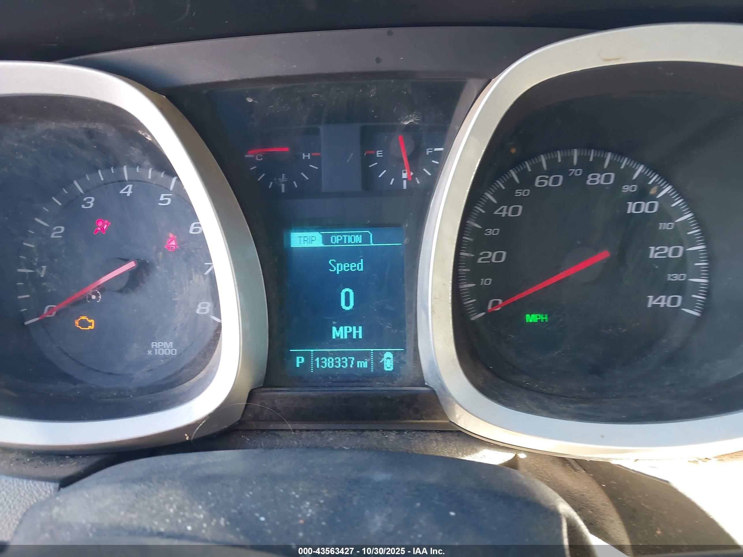 CHEVROLET EQUINOX image 7