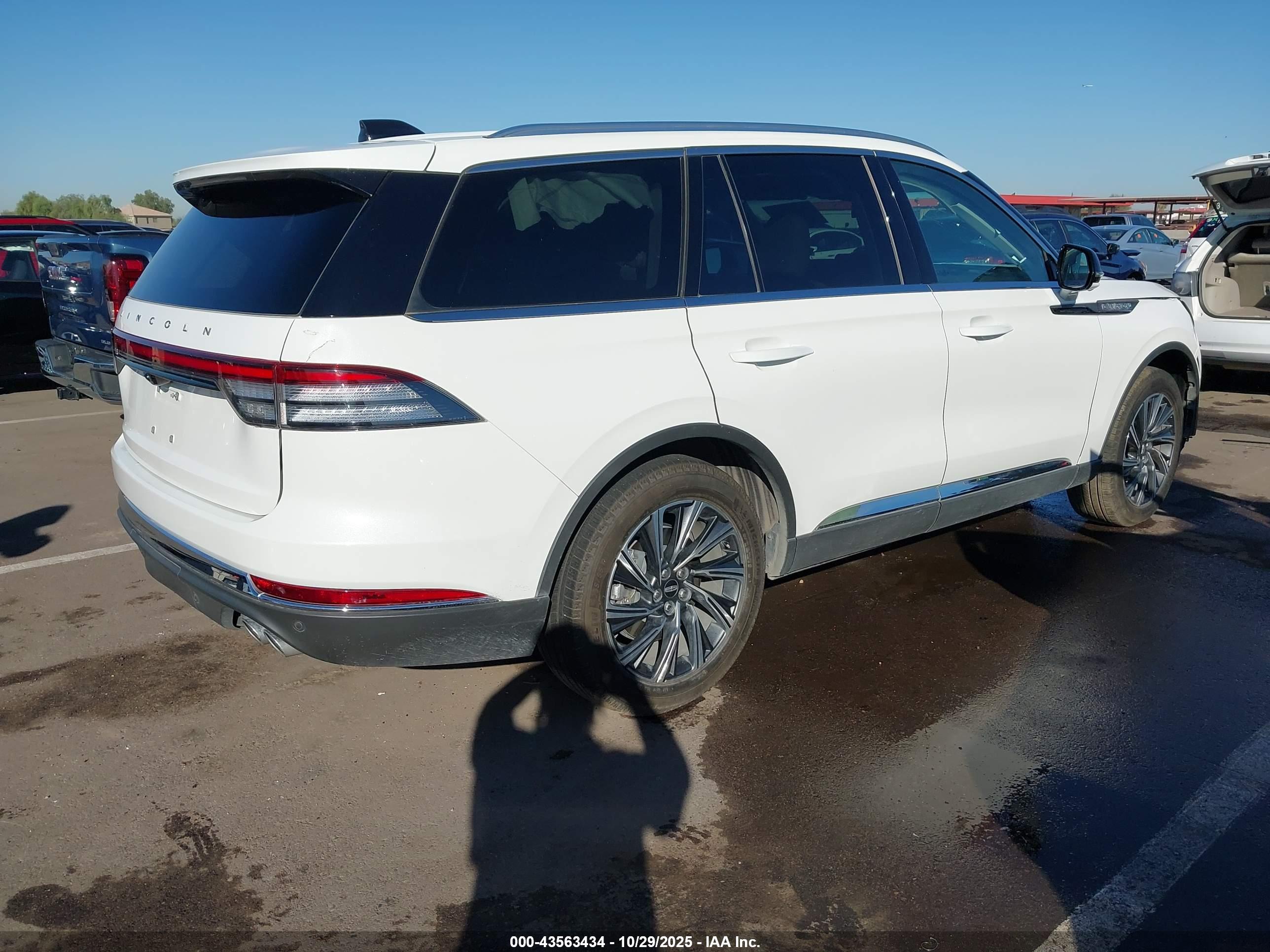LINCOLN AVIATOR image 4