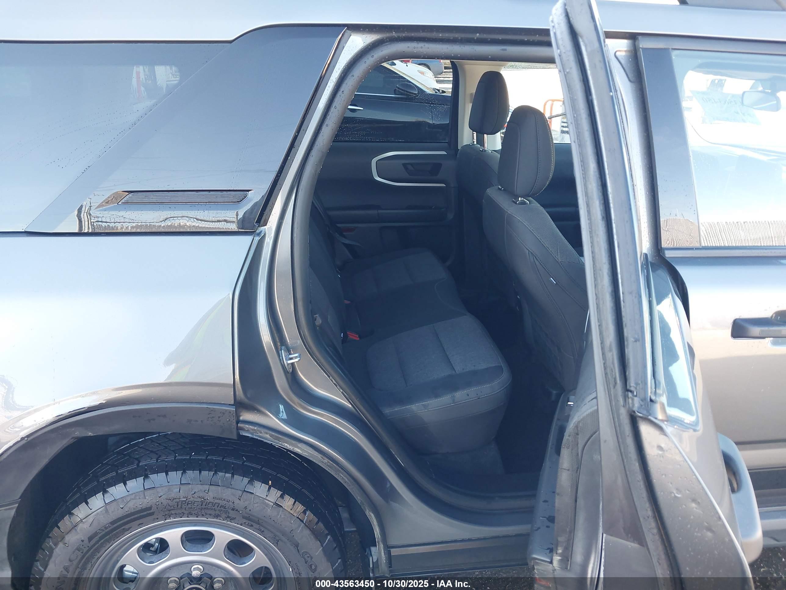 FORD BRONCO image 8