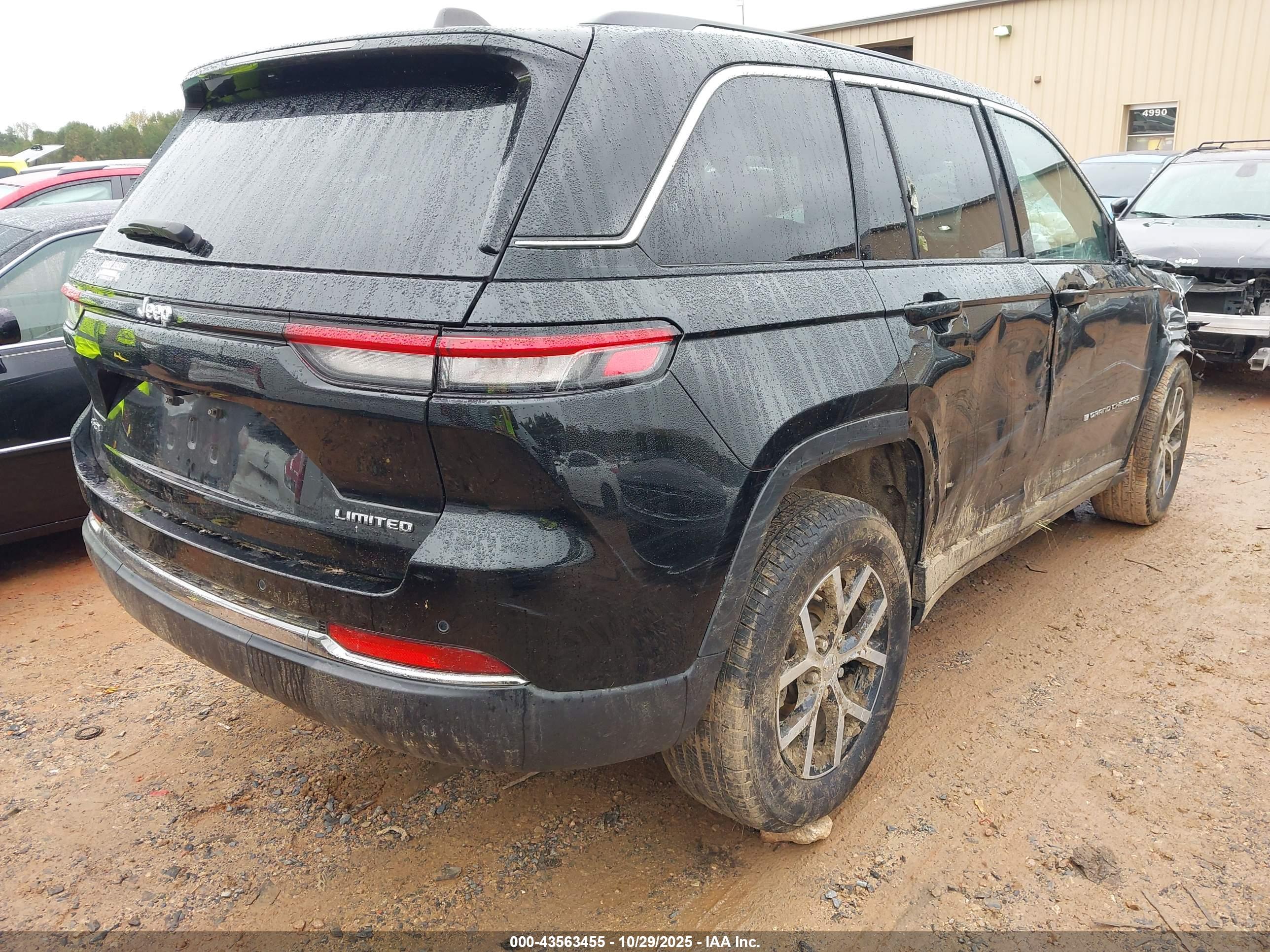 JEEP GRAND image 4
