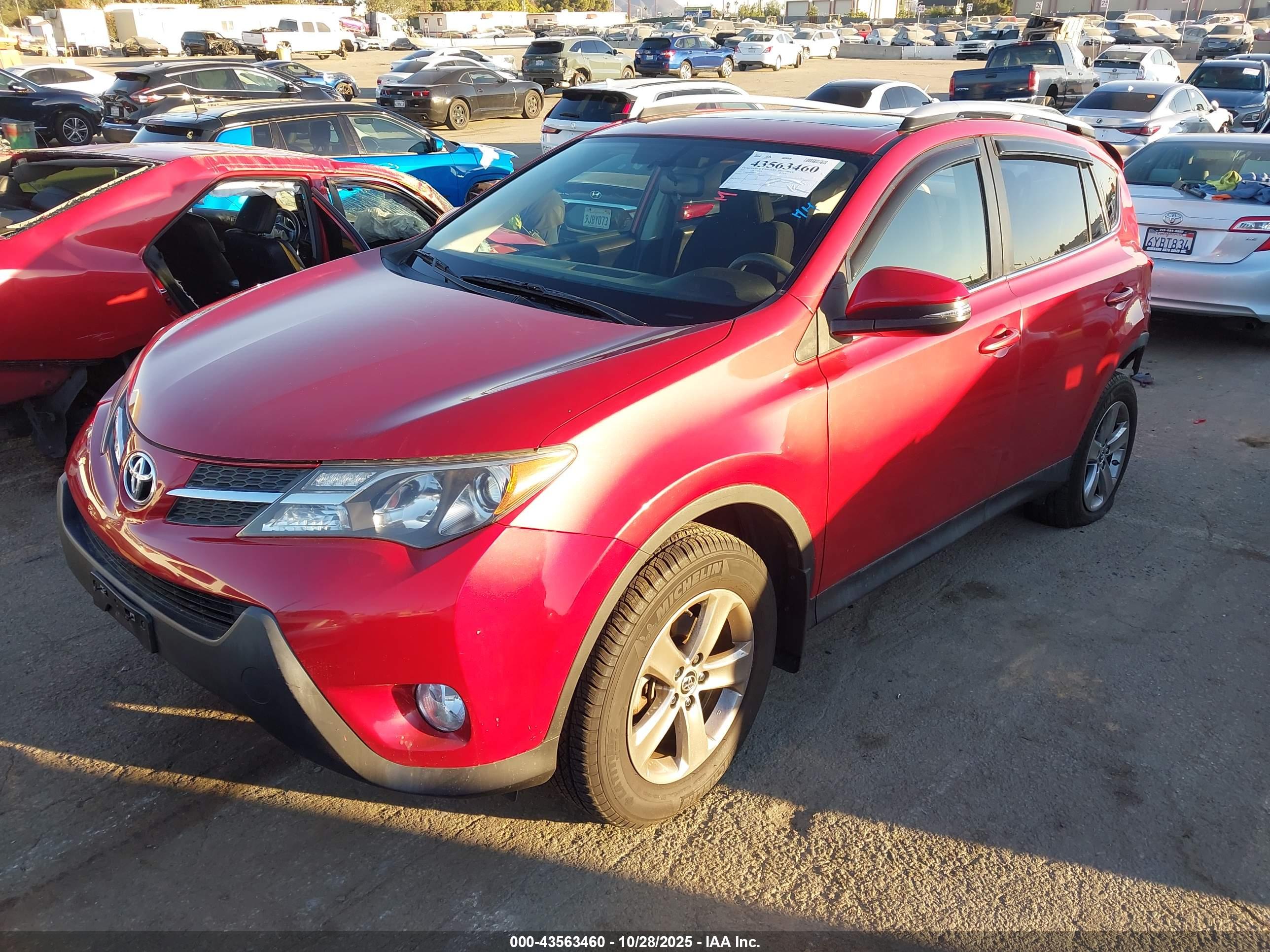 TOYOTA RAV4 image 2