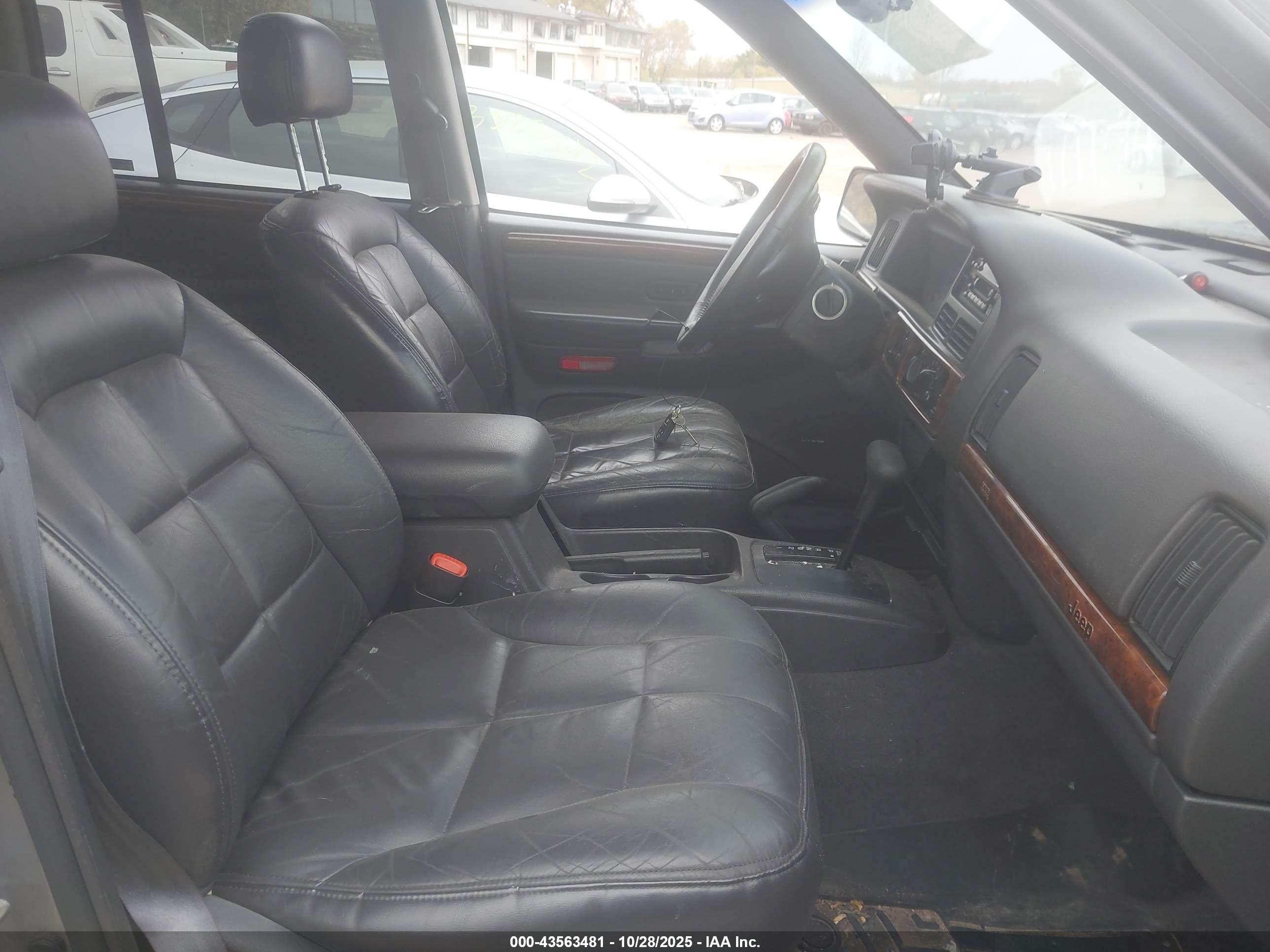 JEEP GRAND image 5