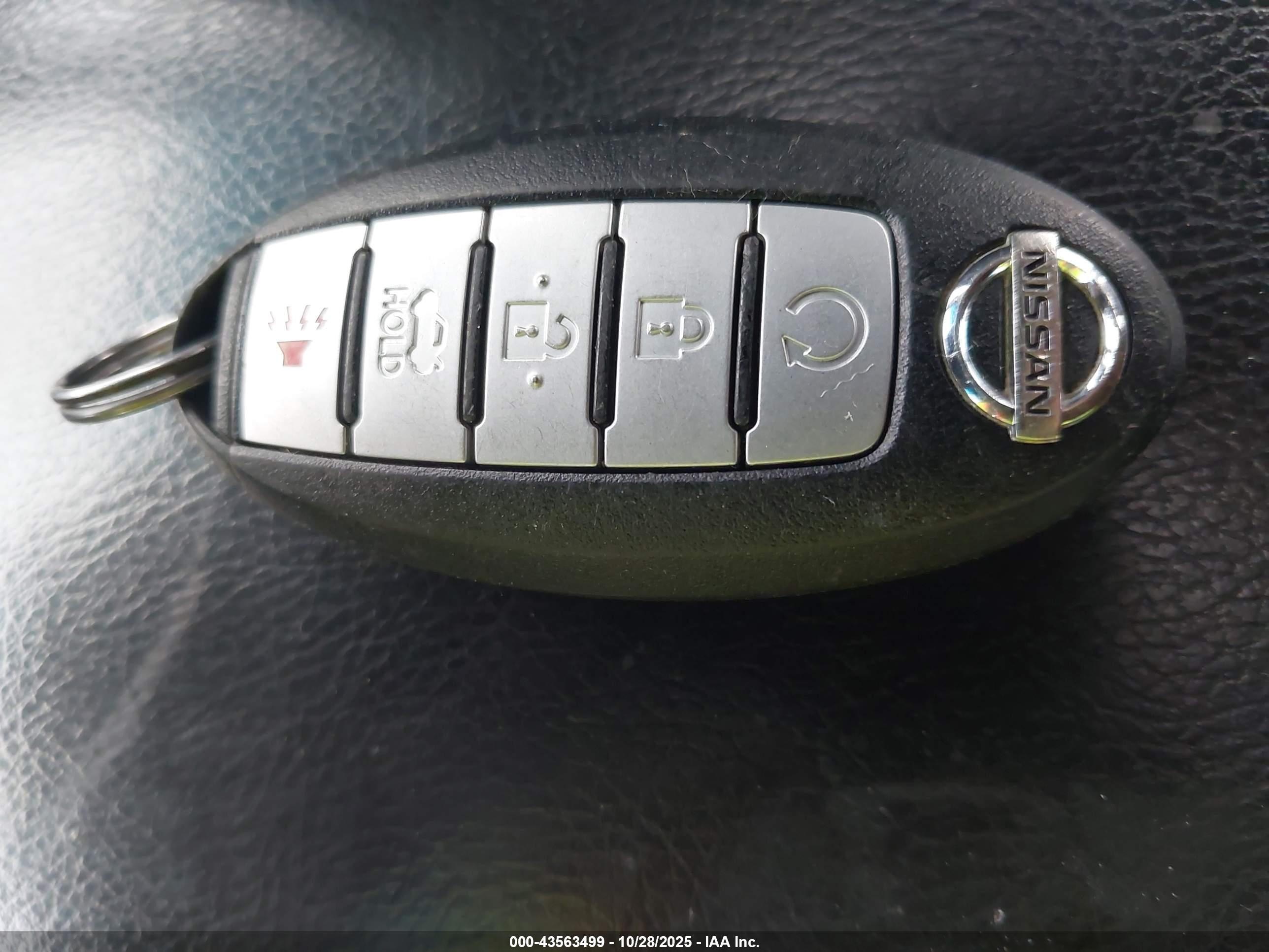 NISSAN ALTIMA image 11