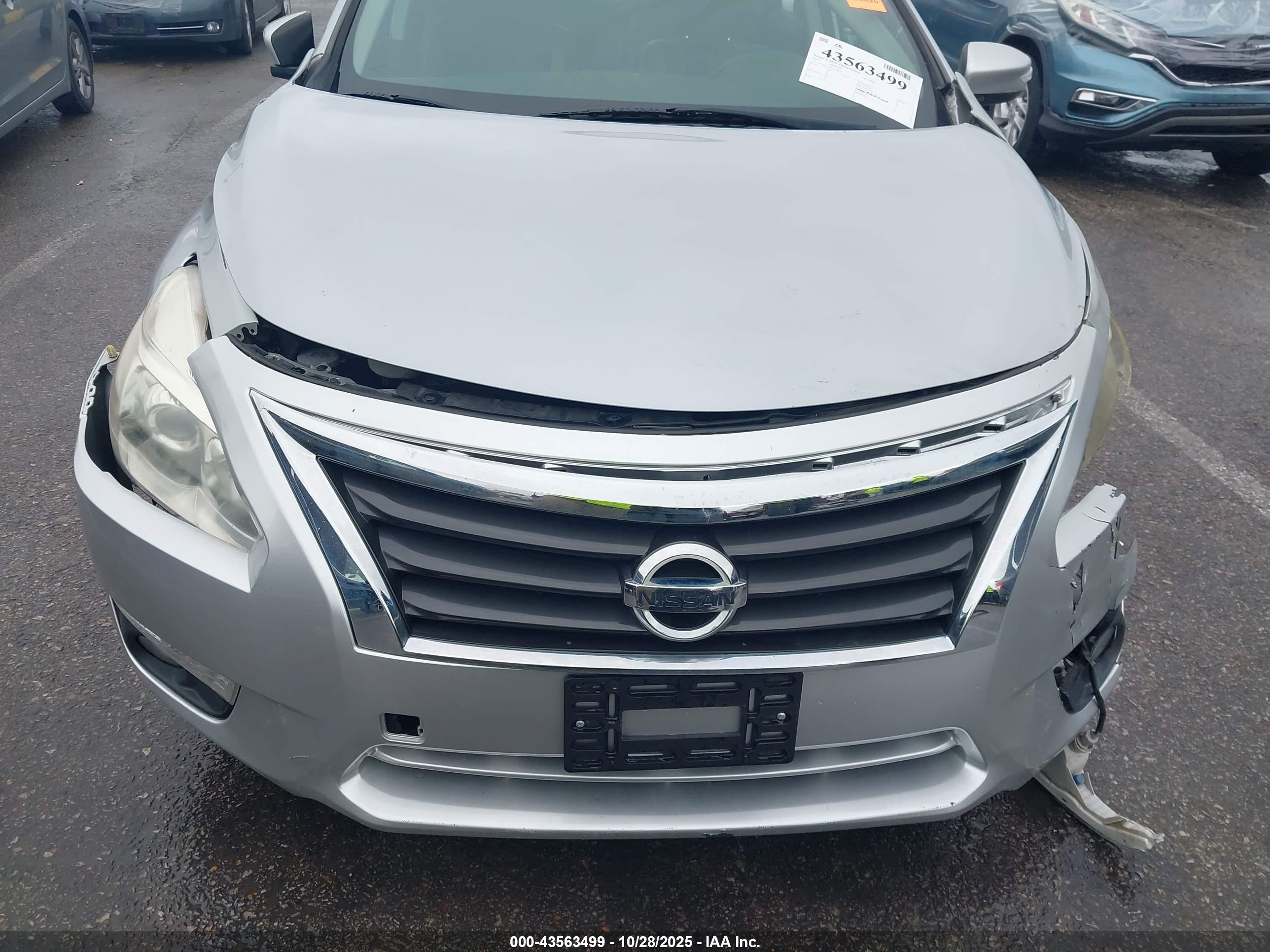 NISSAN ALTIMA image 6