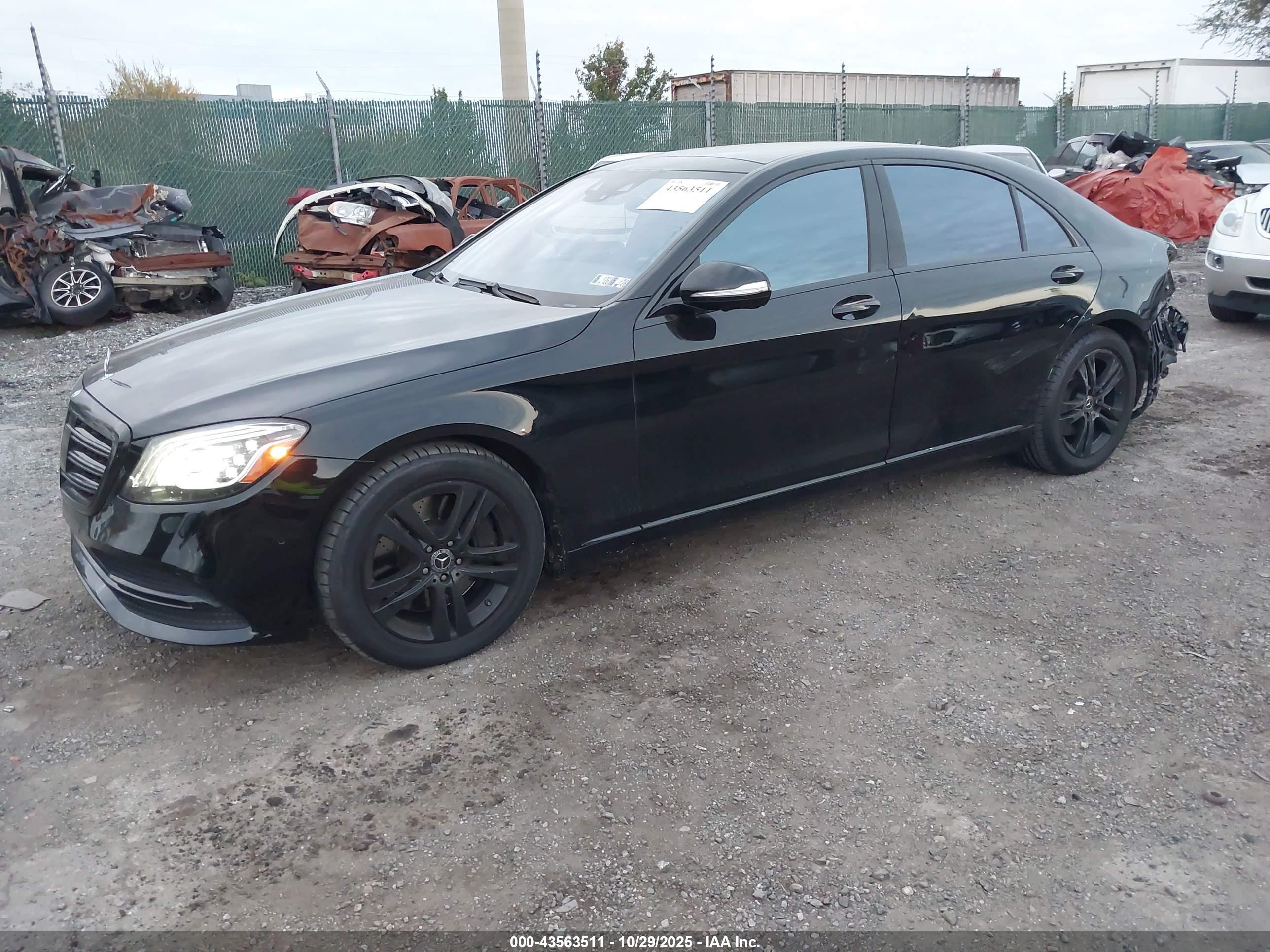 MERCEDES-BENZ S image 2