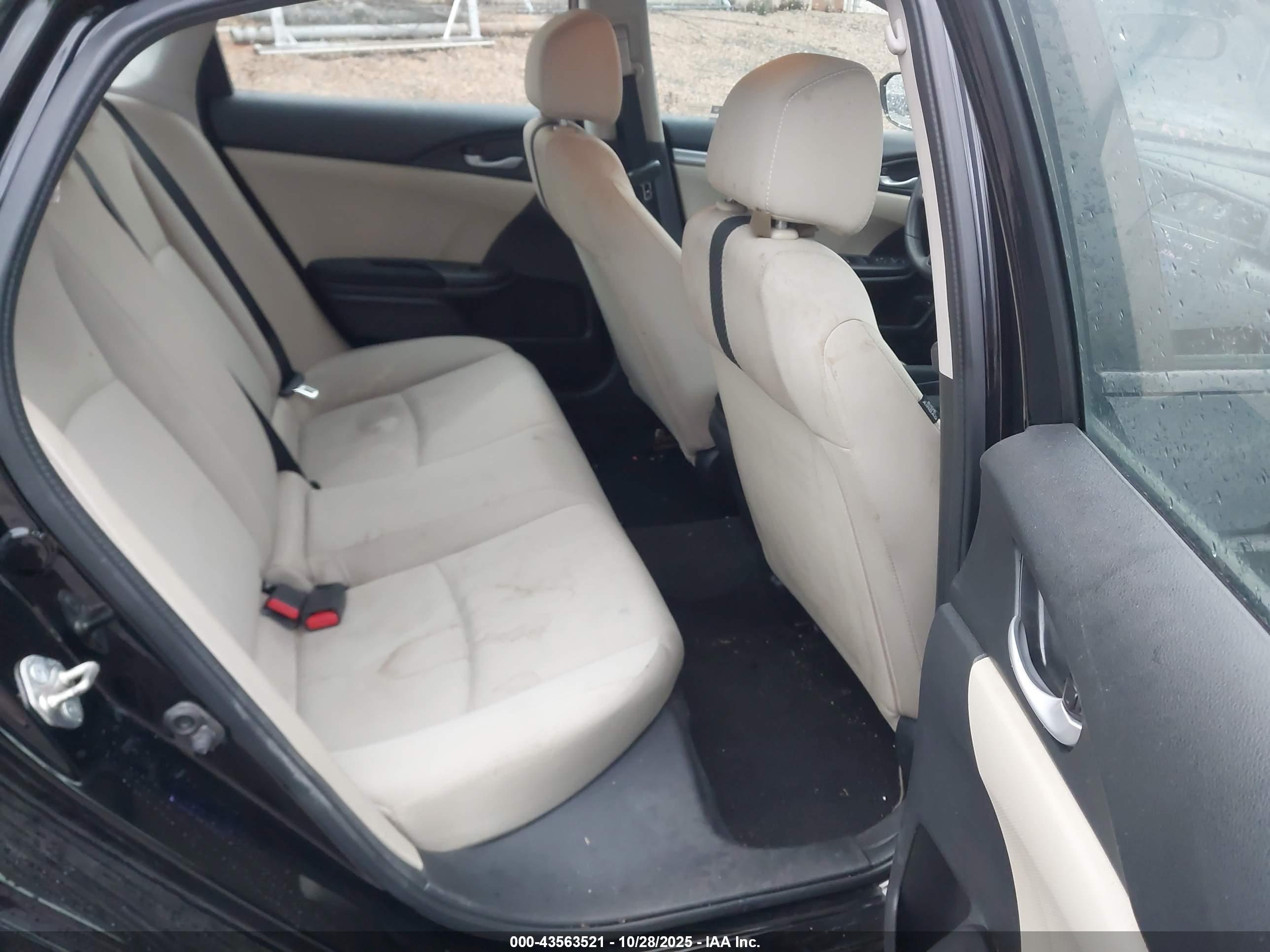 HONDA CIVIC image 8