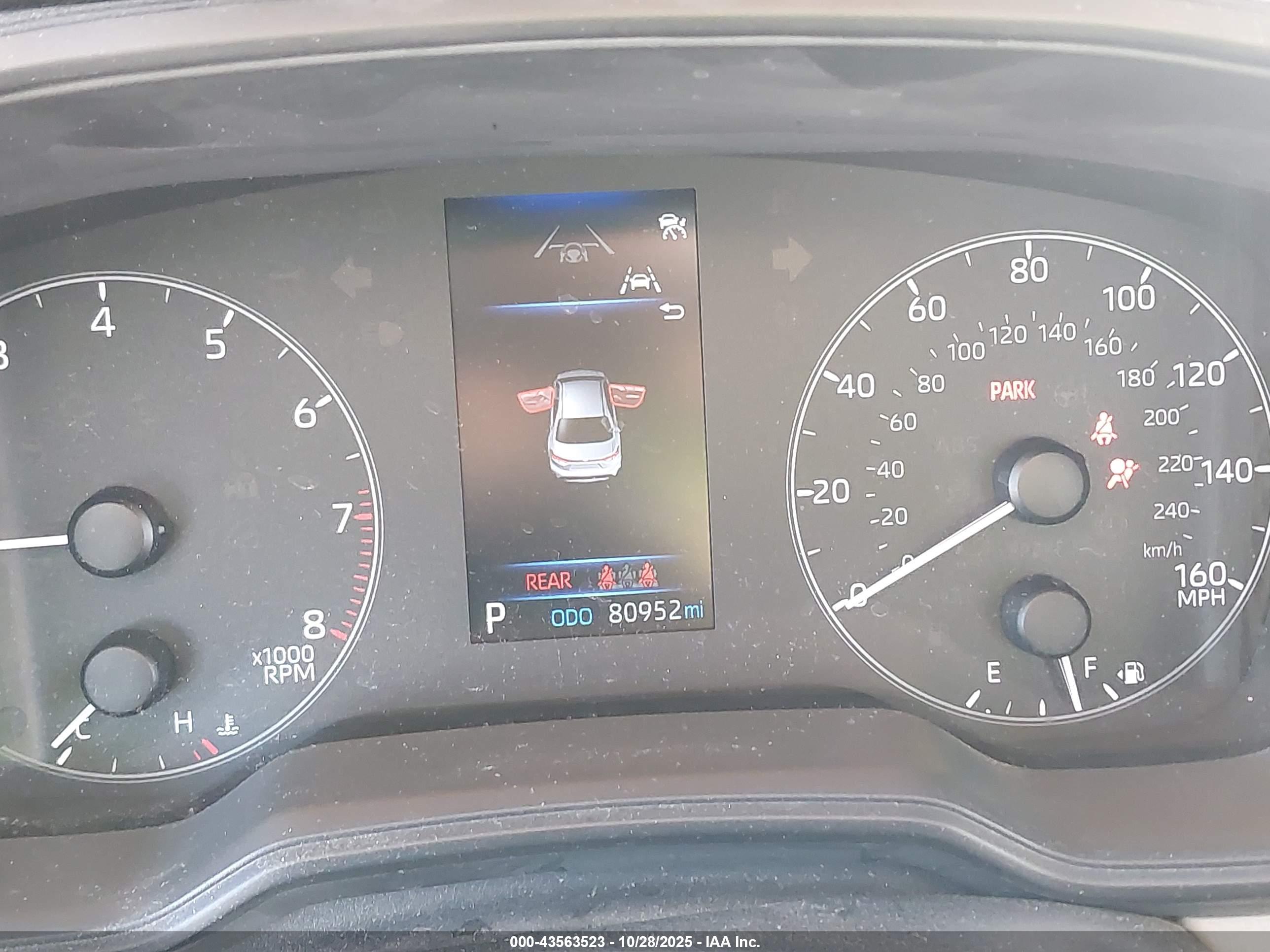 TOYOTA COROLLA image 7