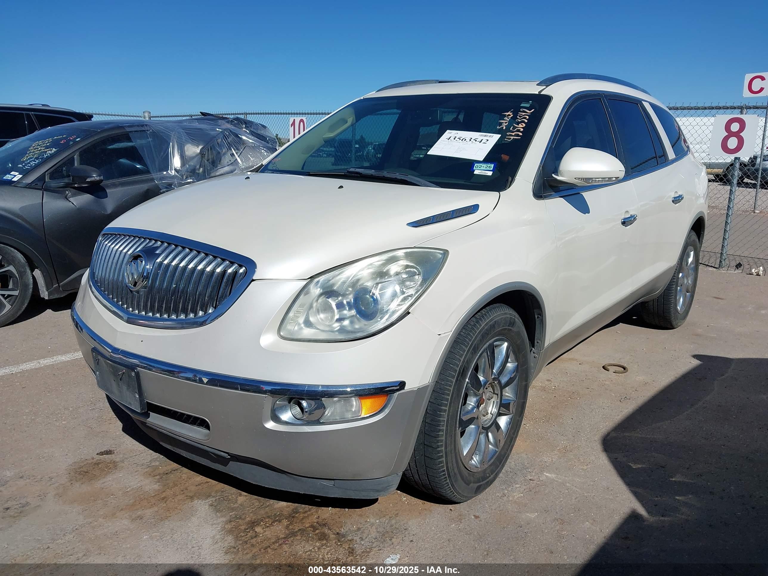 BUICK ENCLAVE image 2