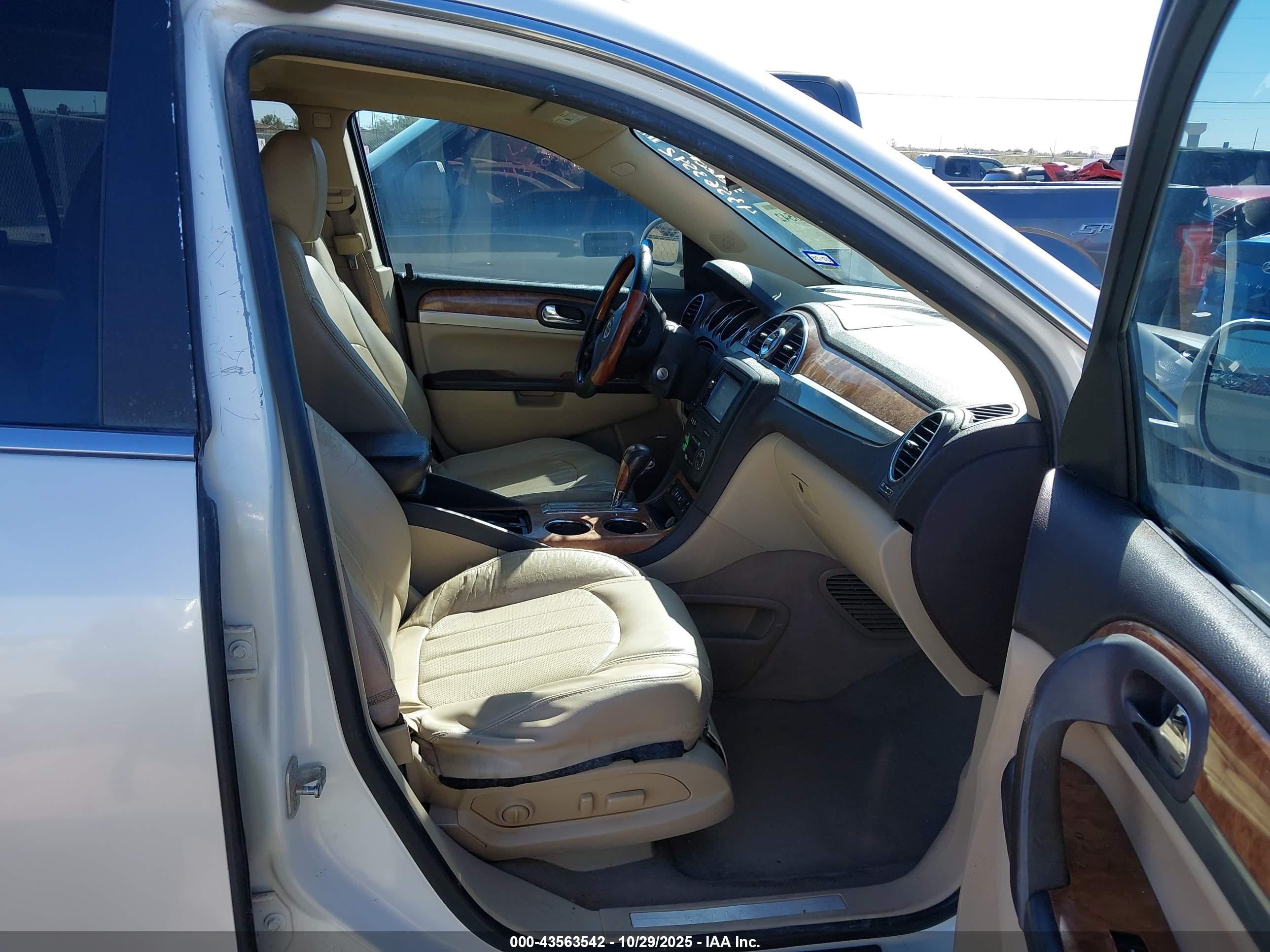 BUICK ENCLAVE image 5