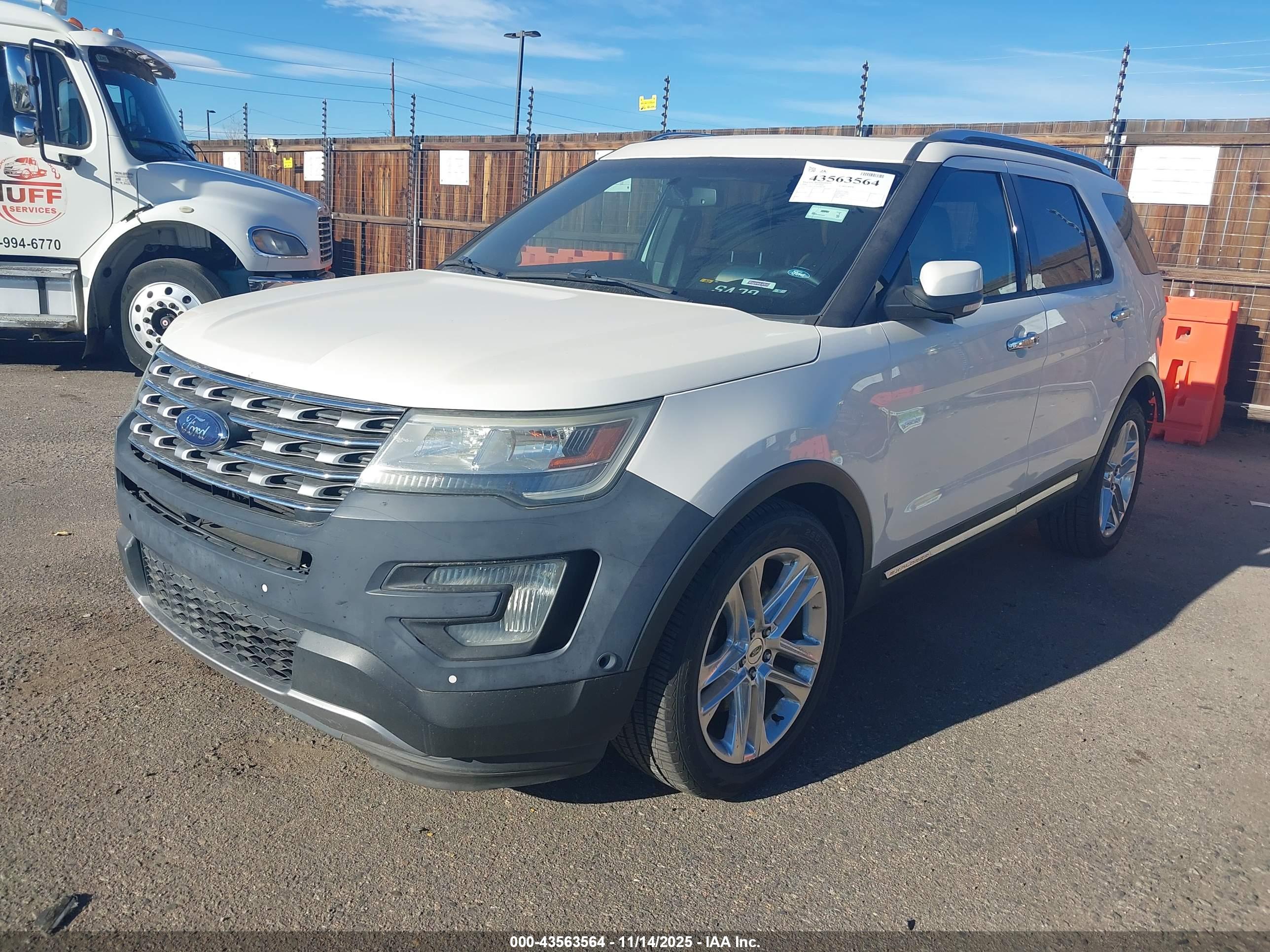 FORD EXPLORER image 2
