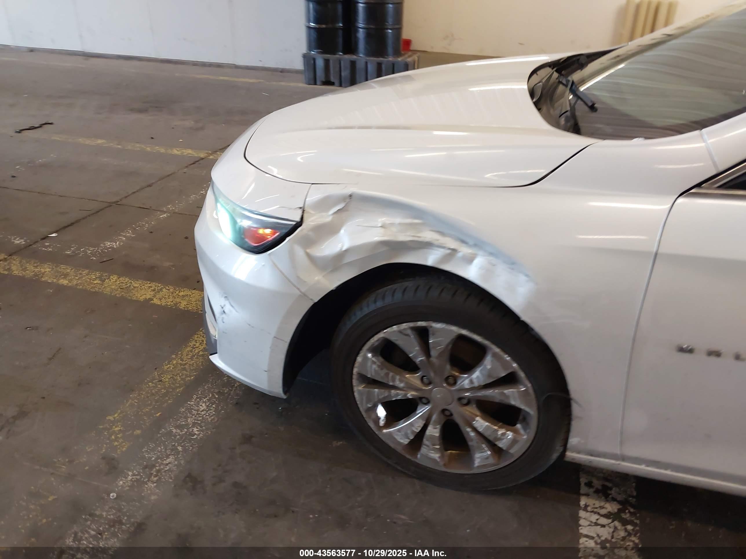 CHEVROLET MALIBU image 6